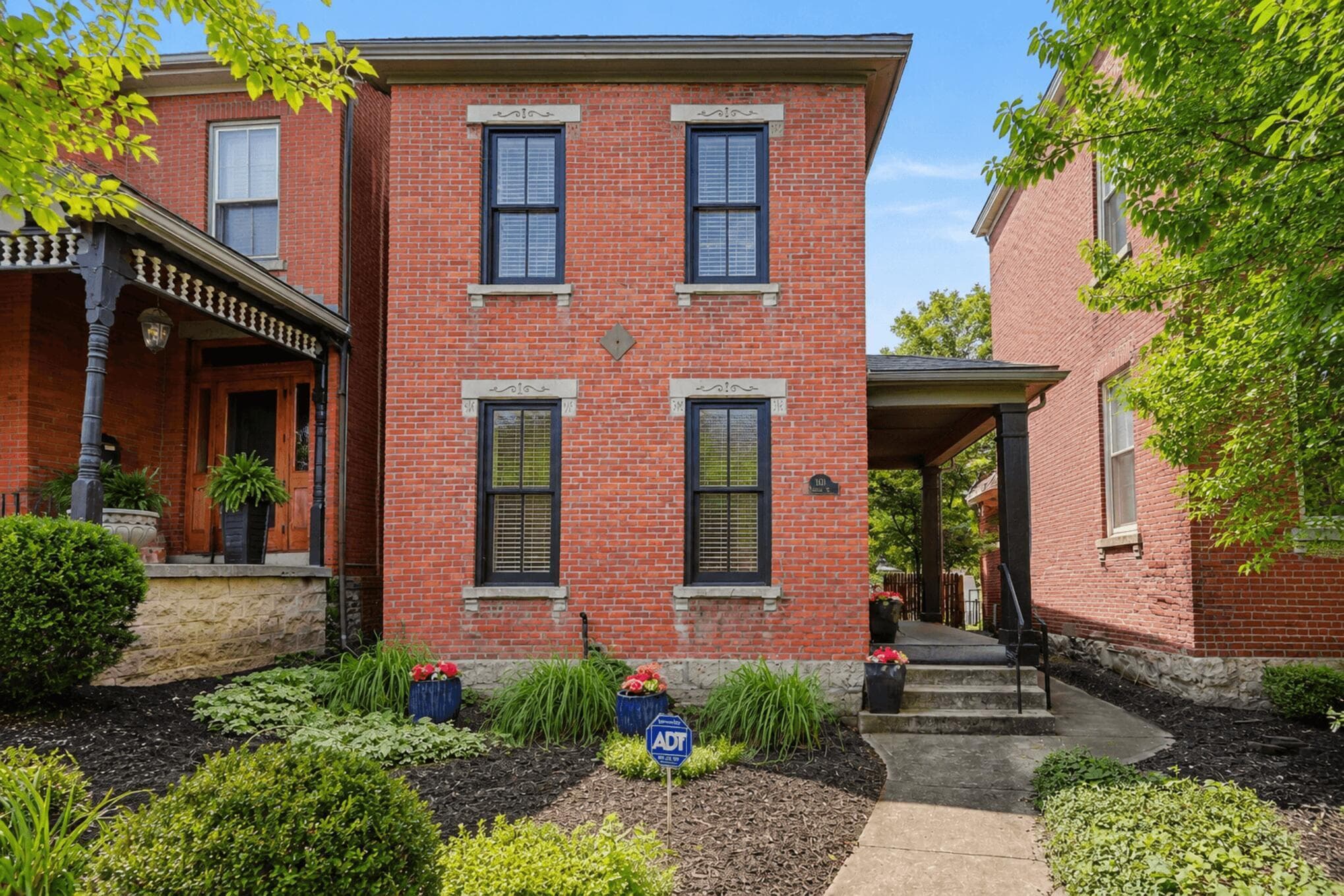 101 Warren Street, Columbus, OH 43215