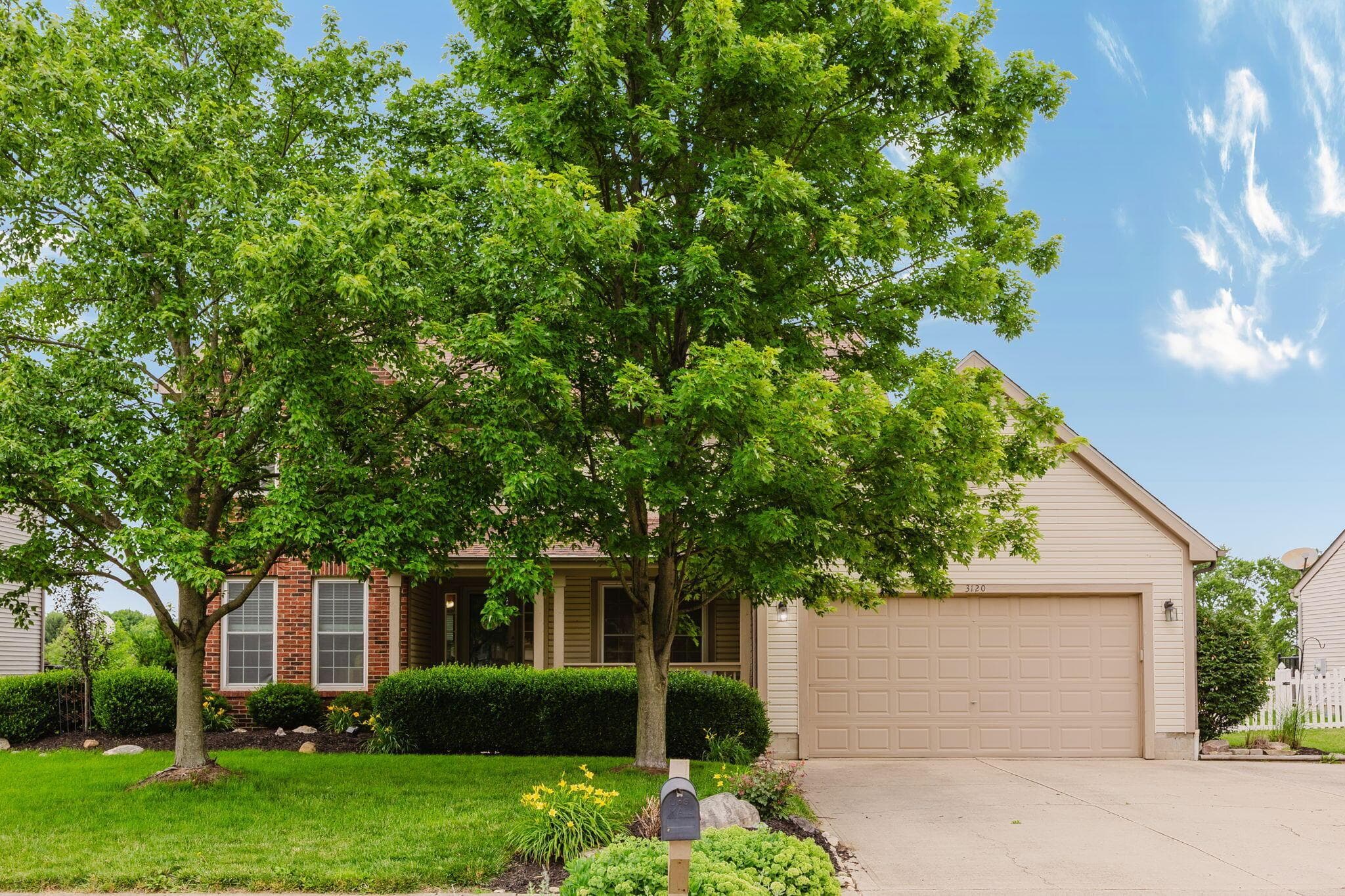 3120 Longridge Way, Grove City, OH 43123