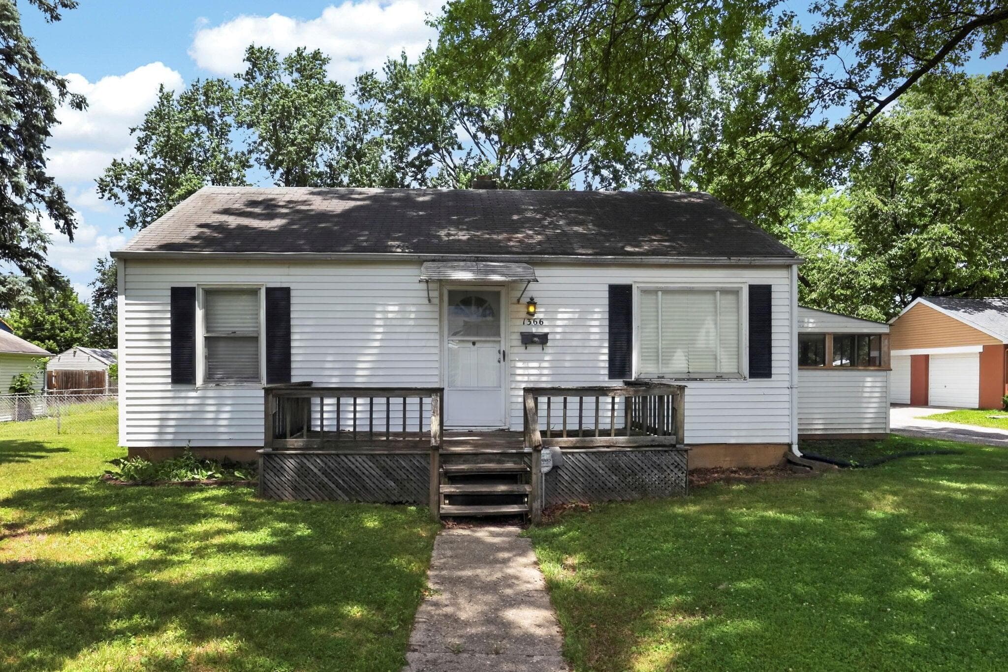 1366 Melrose Avenue, Columbus, OH 43224