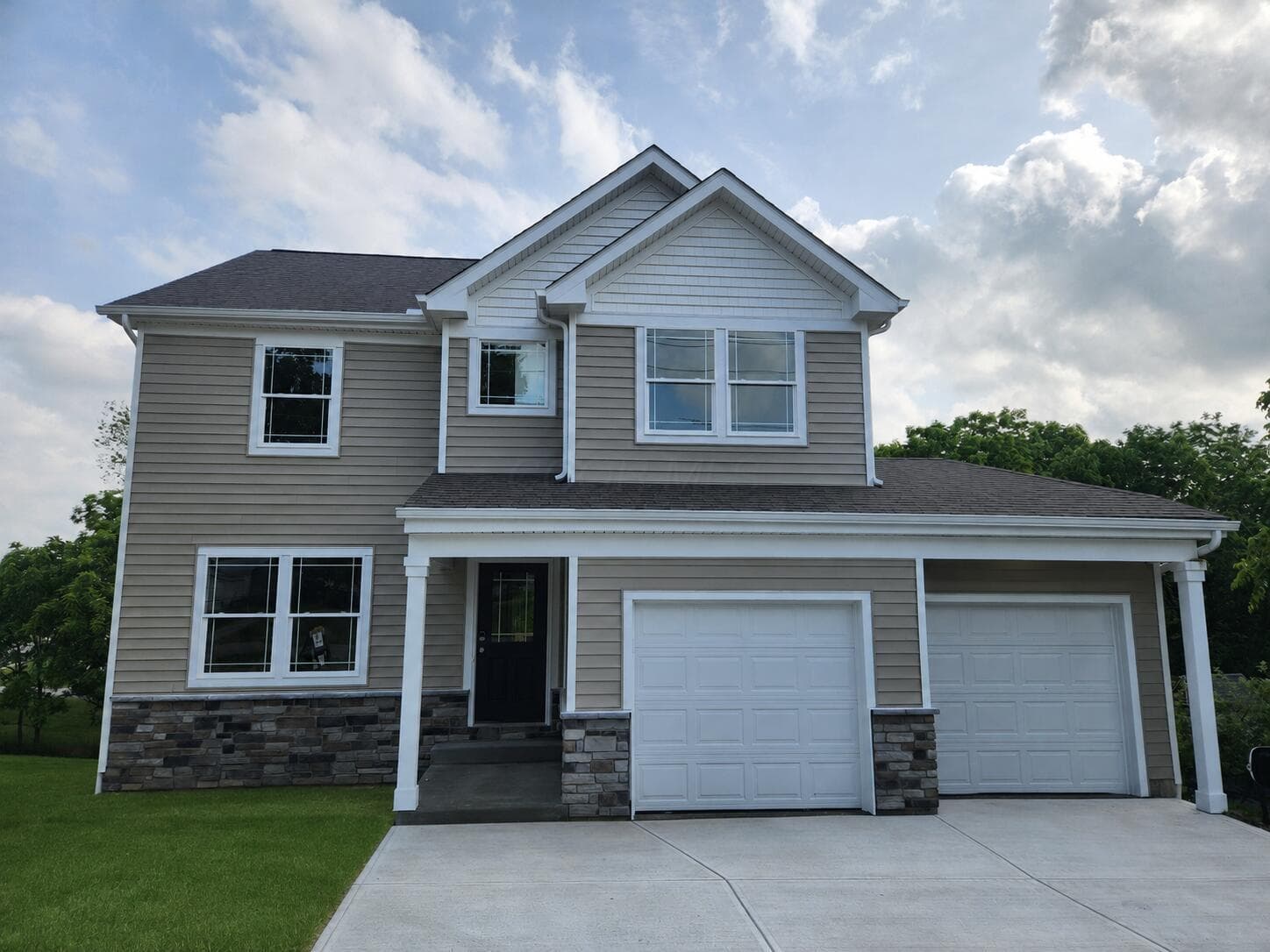 908 Eastern Avenue, Bellefontaine, OH 43311