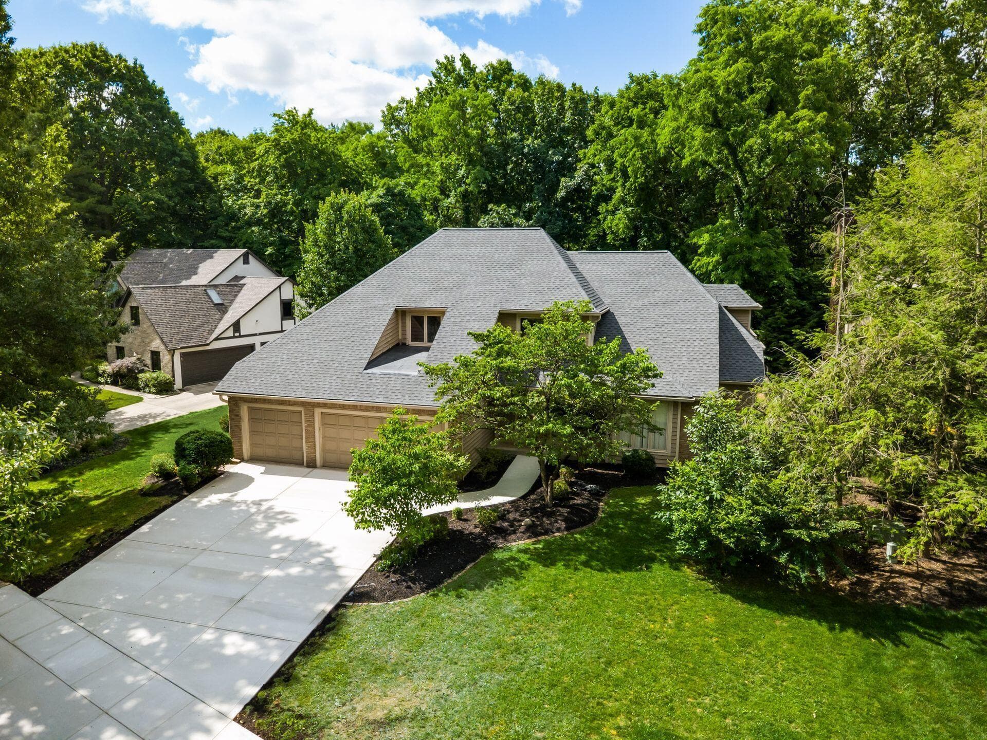 259 Autumn Leaf Court, Columbus, OH 43235