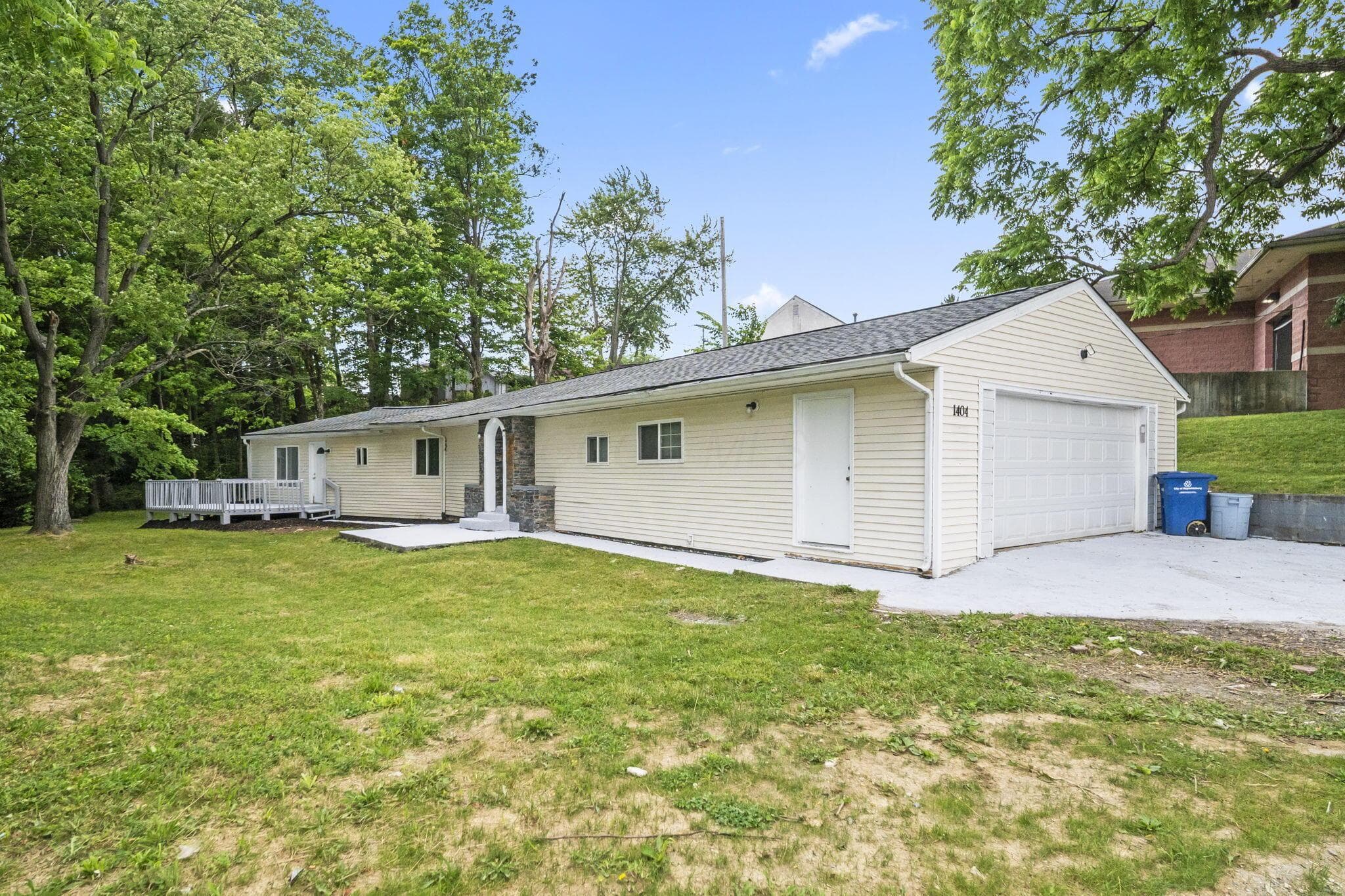 1404 Waggoner Road, Reynoldsburg, OH 43068