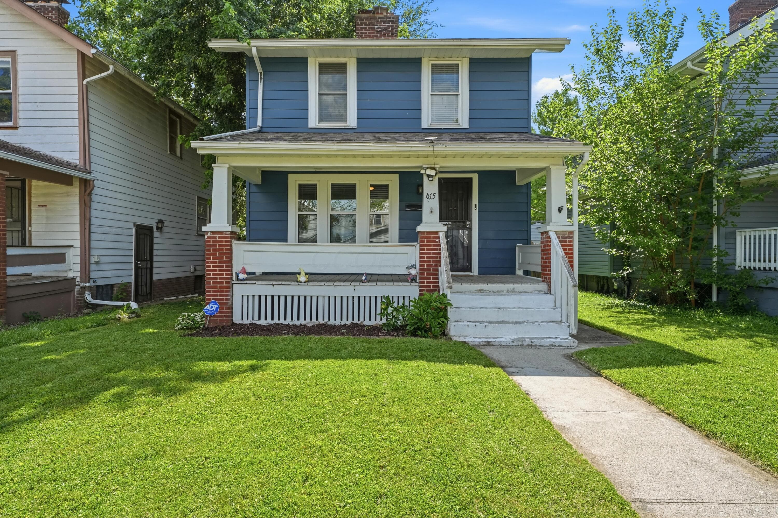 615 Larcomb Avenue, Columbus, OH 43223