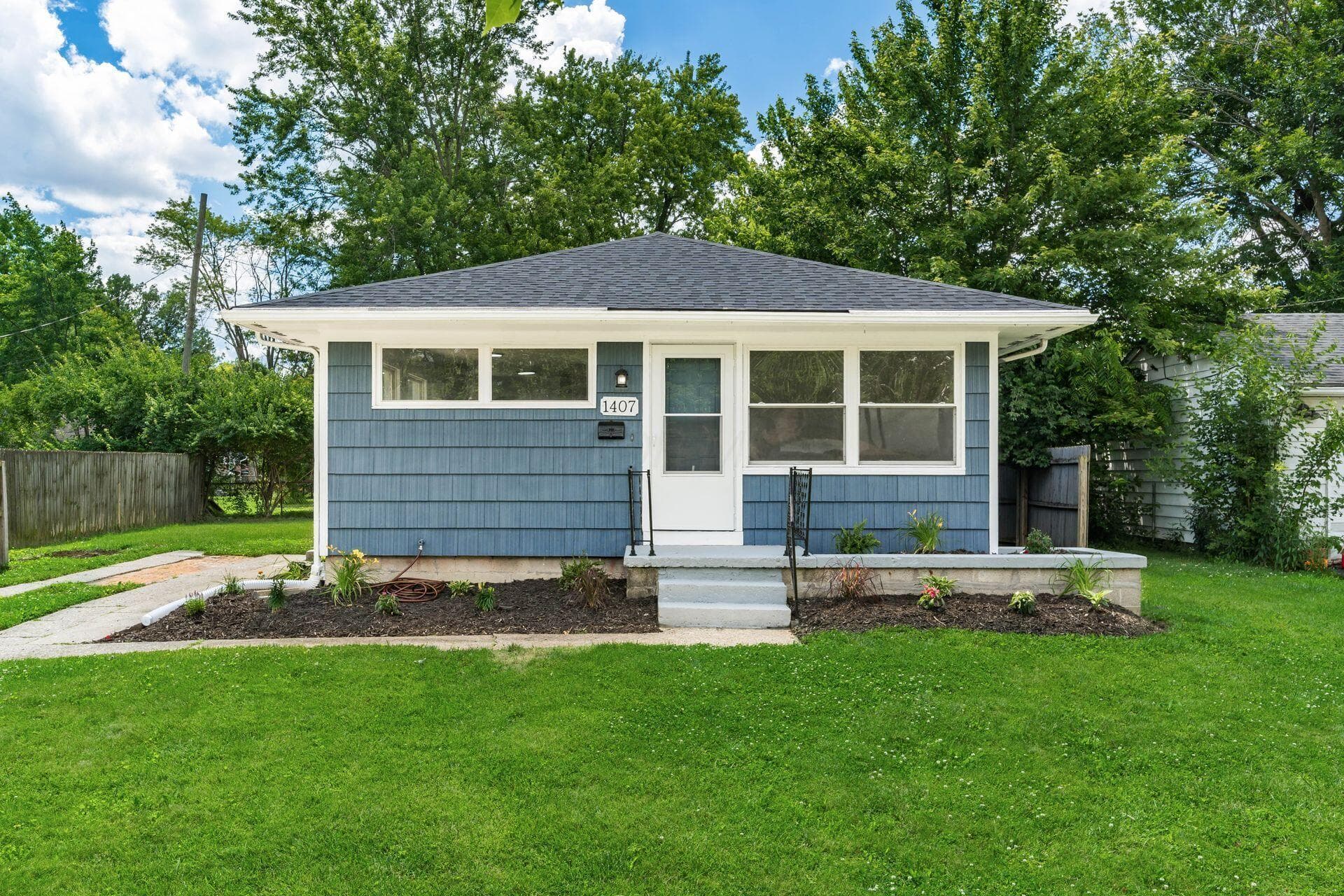 1407 Simpson Drive, Columbus, OH 43227