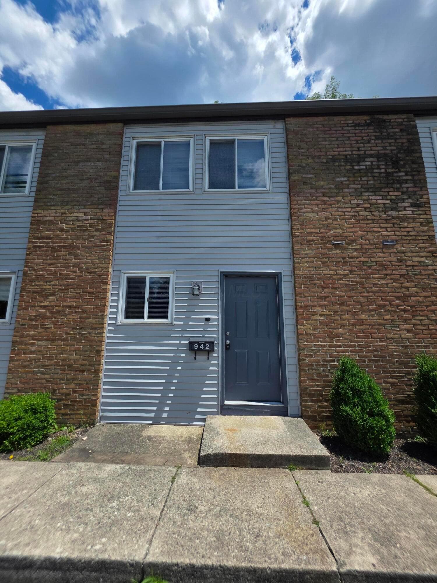 942 S Spring Road, Westerville, OH