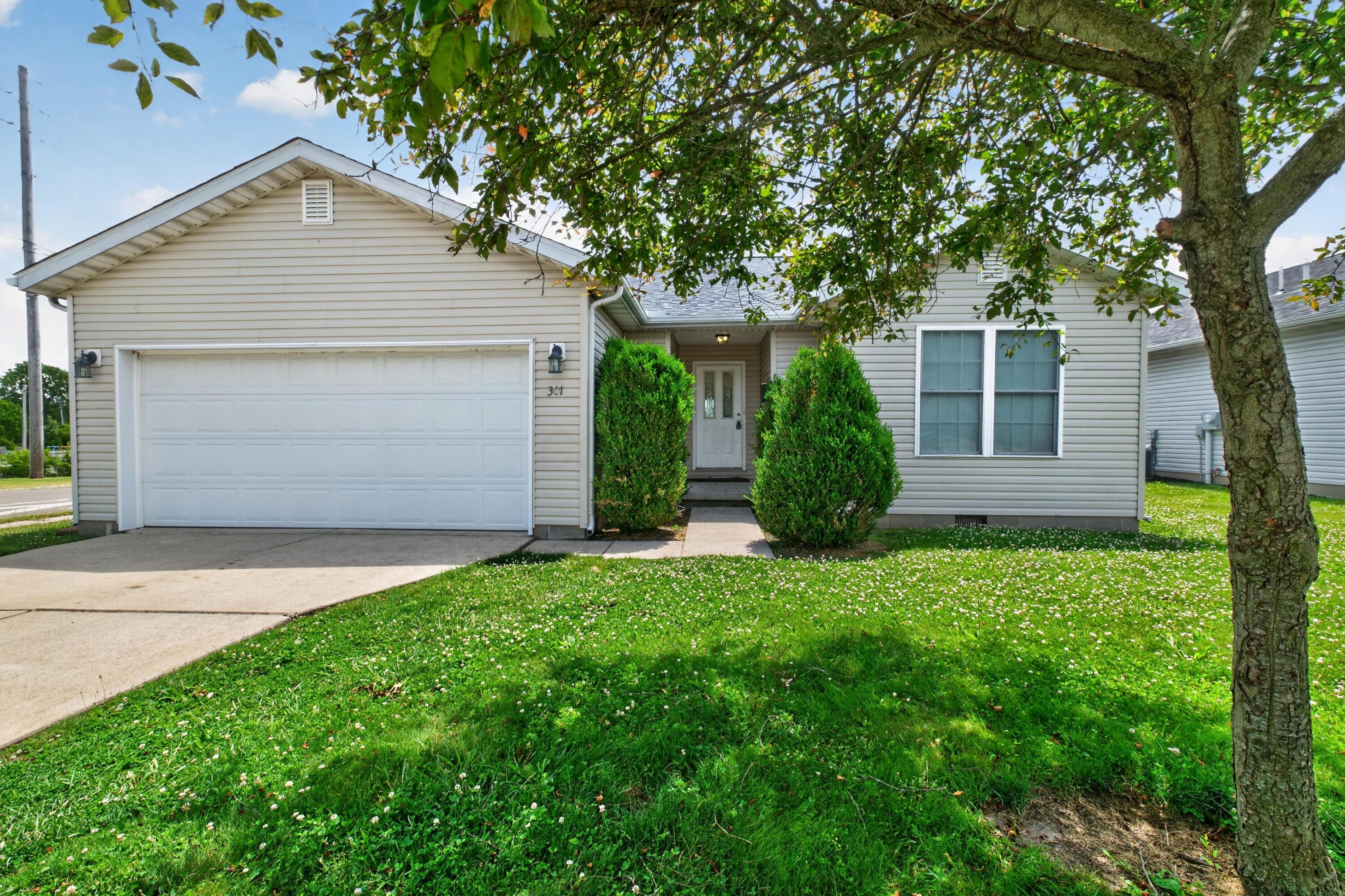 301 Van Deman Street, Washington Court House, OH 43160