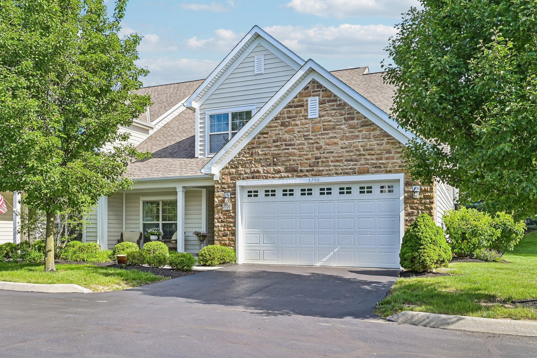 5700 Haydens Reserve Way, Hilliard, OH