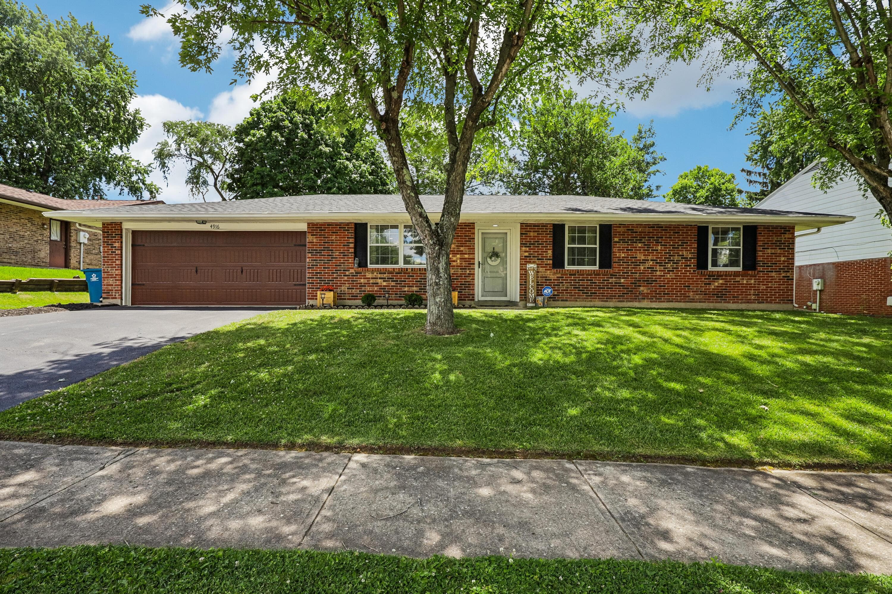 4916 Arrowview Drive, Huber Heights, OH 45424