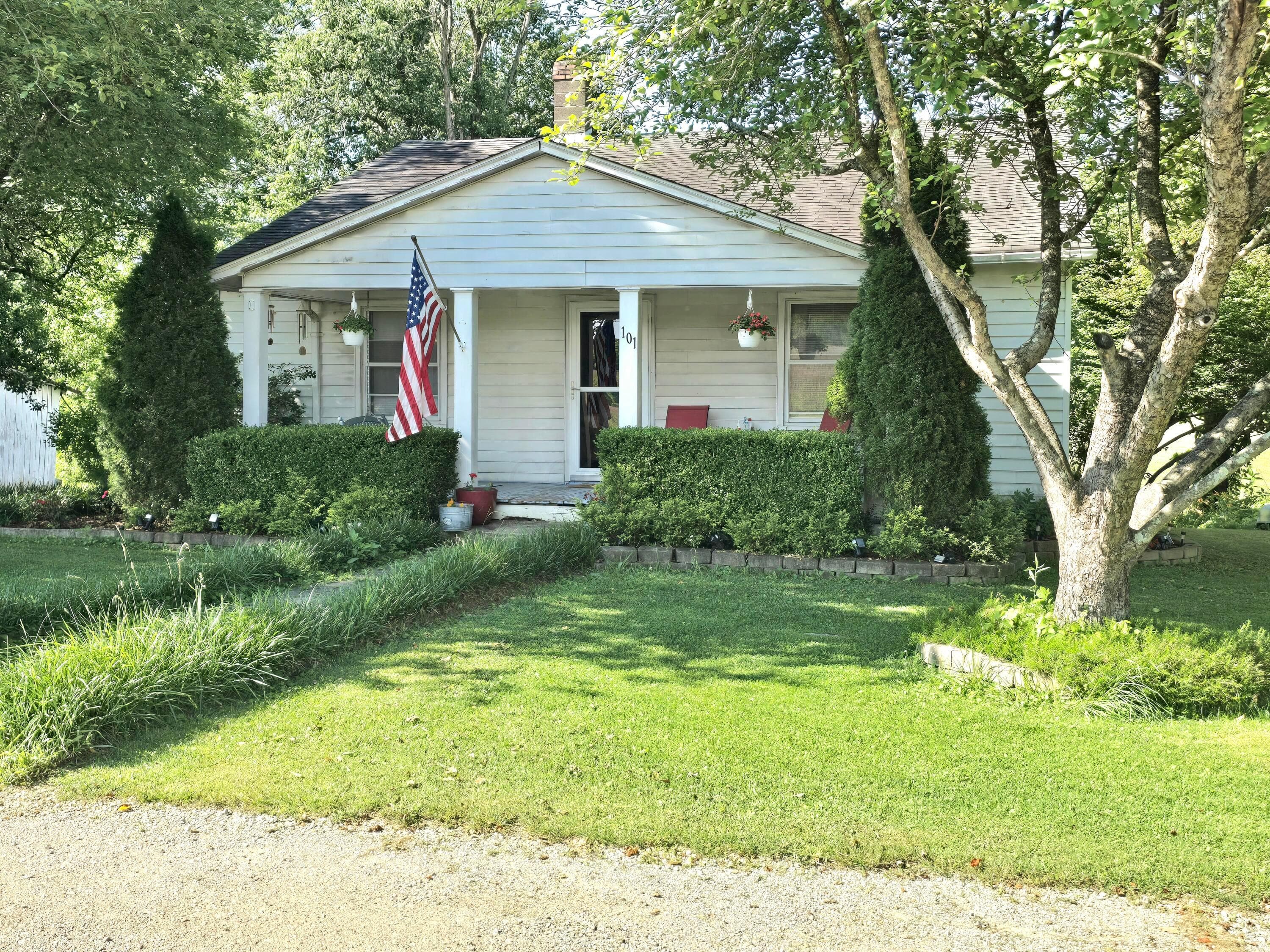 101 Old US 33 Highway, Shade, OH