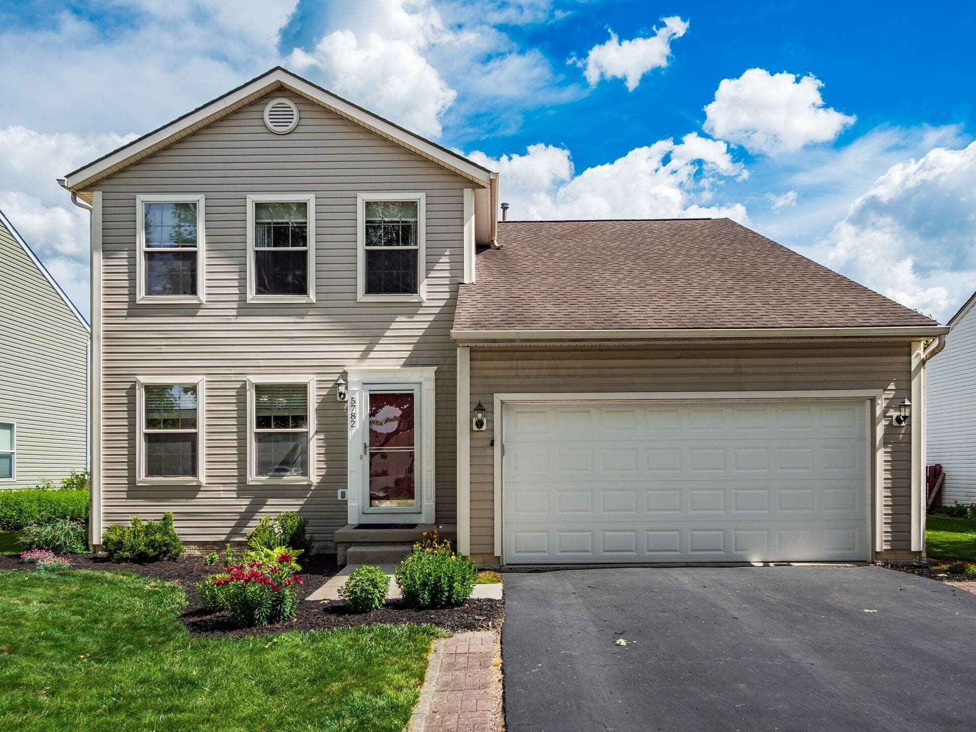 5782 Camhurst Court, Galloway, OH 43119