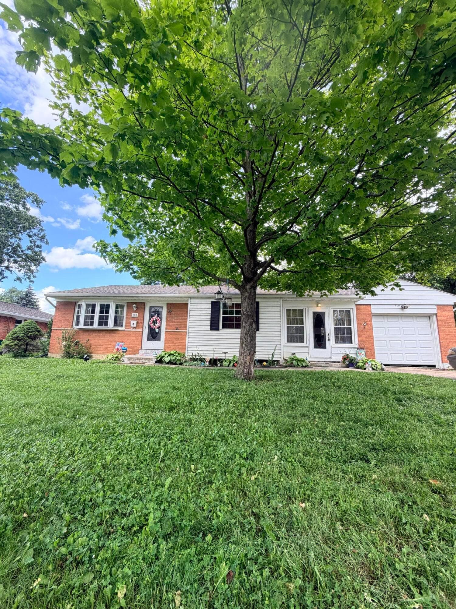 100 Inwood Road, West Jefferson, OH 43162