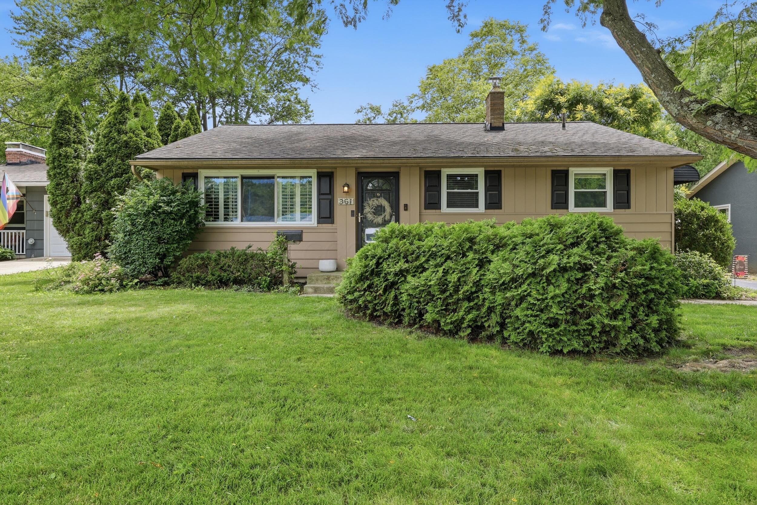 361 E Stafford Avenue, Columbus, OH 43085