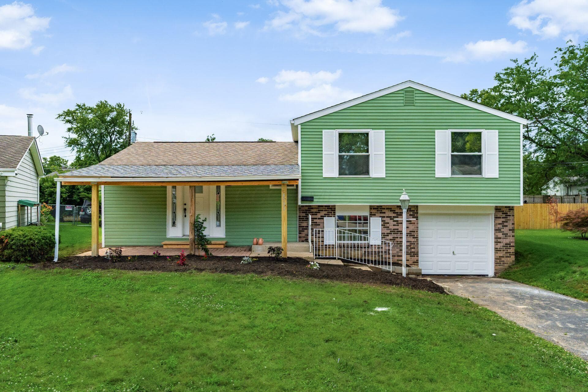 4533 Beachworth Court, Columbus, OH 43232