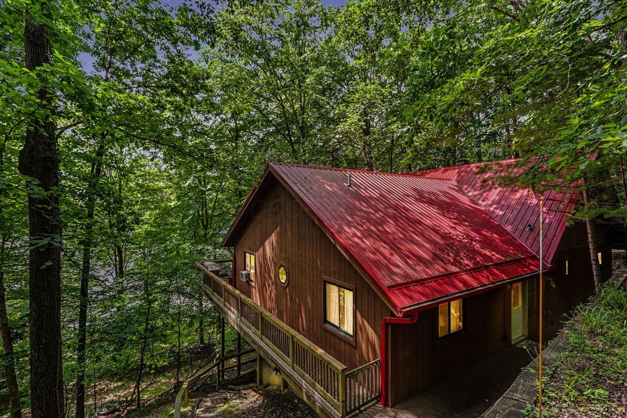 721 Natchez Lane, Sugar Grove, OH 43155