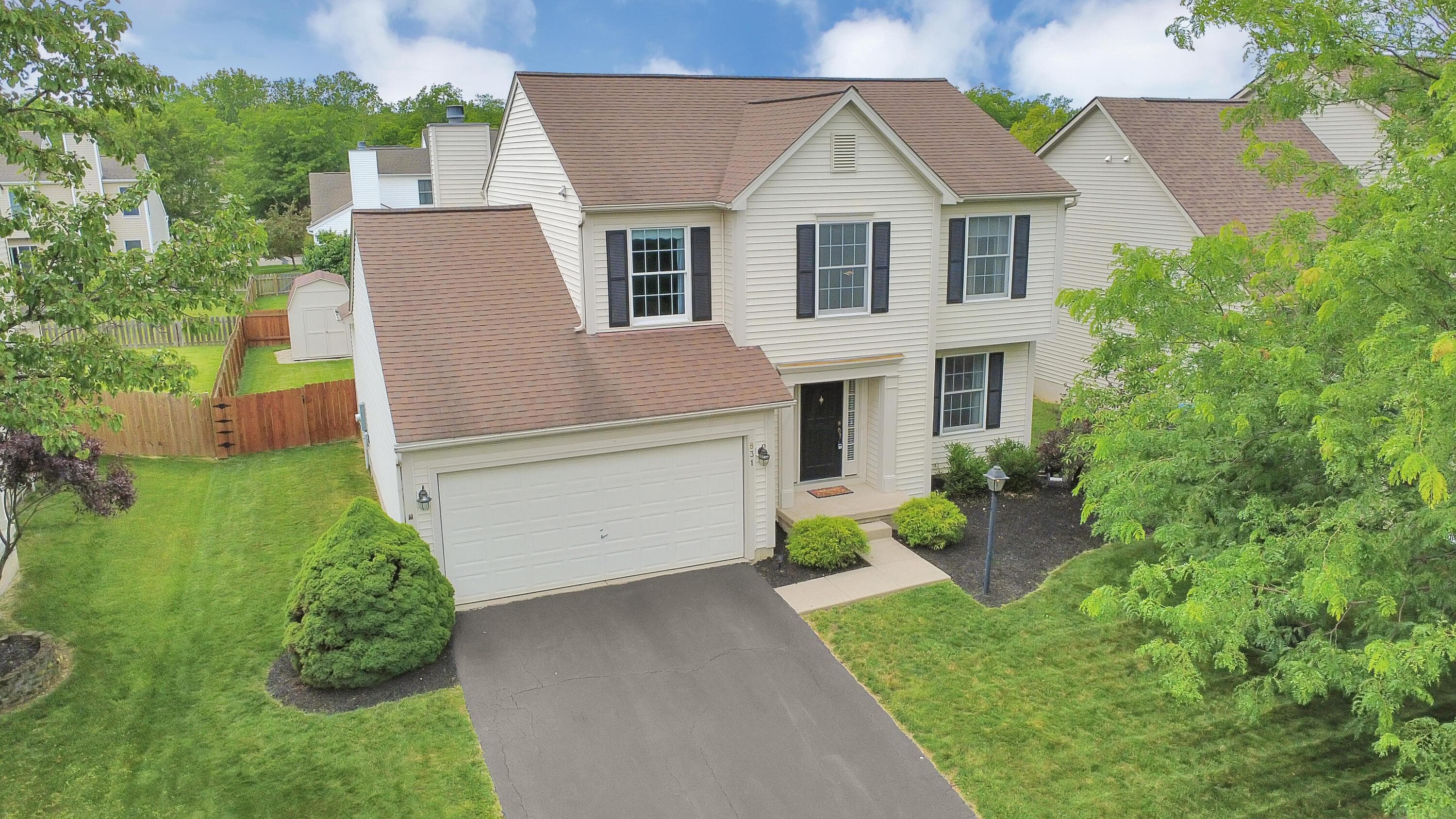 831 Lone Rise Drive W, Marysville, OH 43040