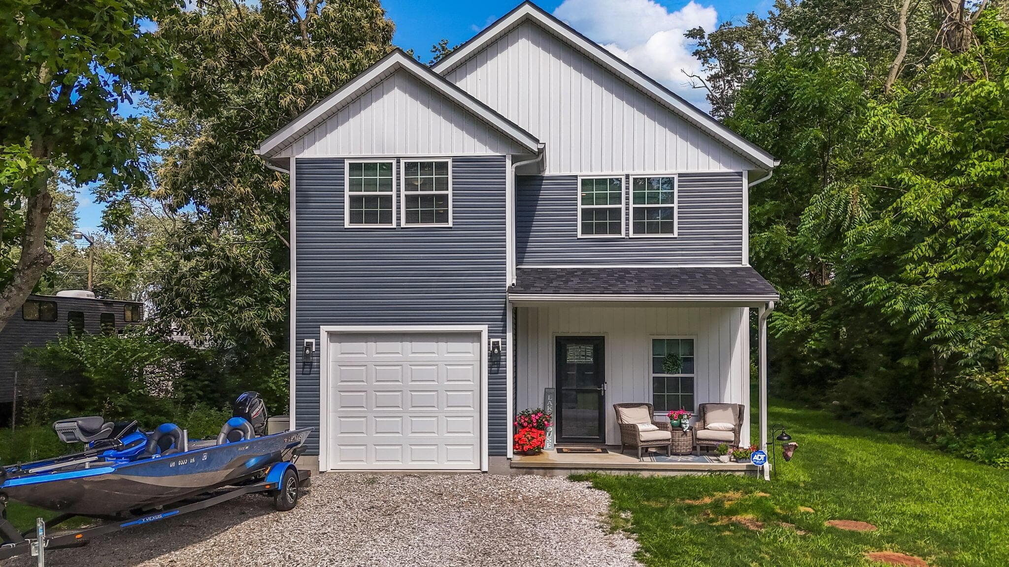 13428 Pine Road NE, Thornville, OH 43076