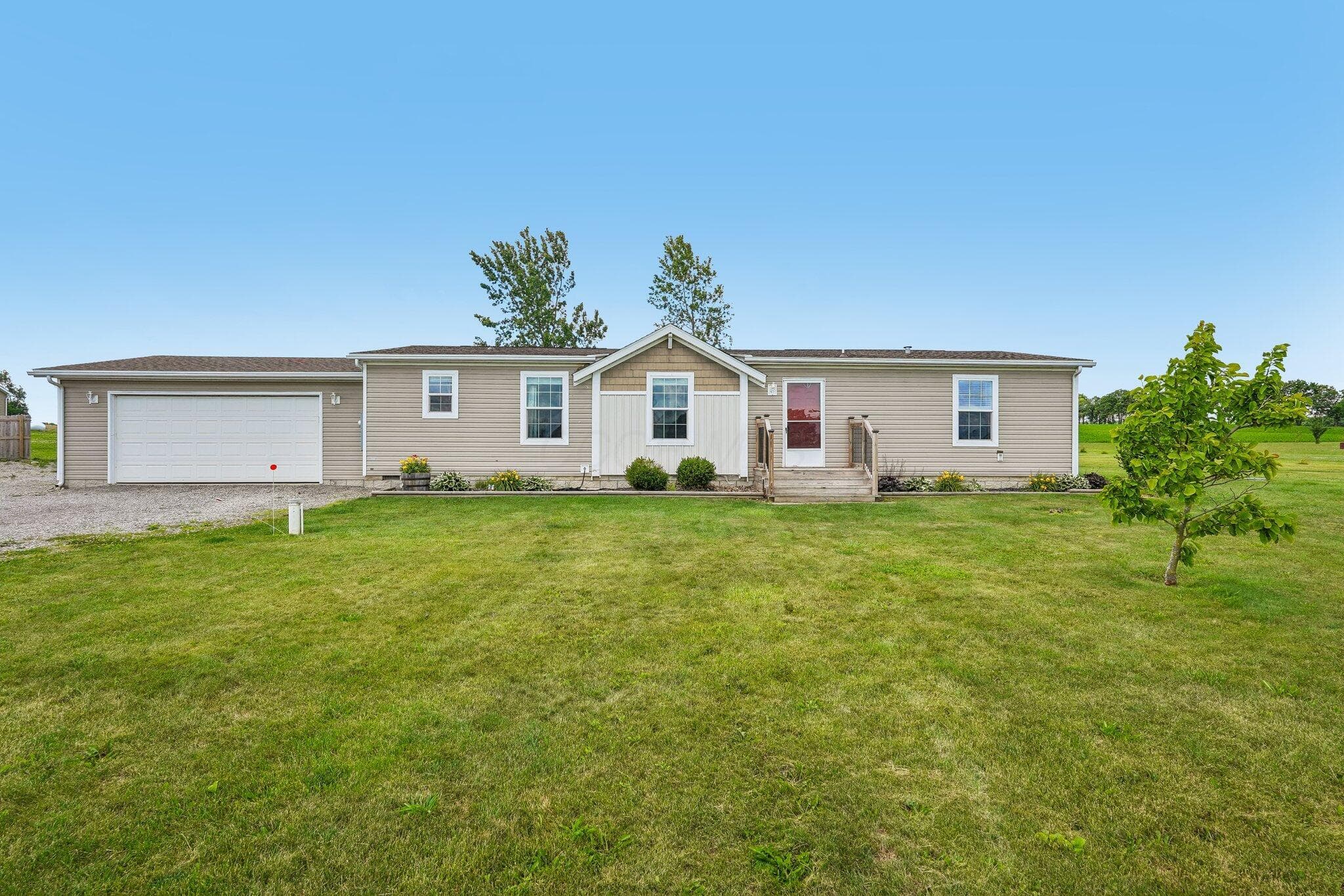 7916 State Route 559, Zanesfield, OH 43360