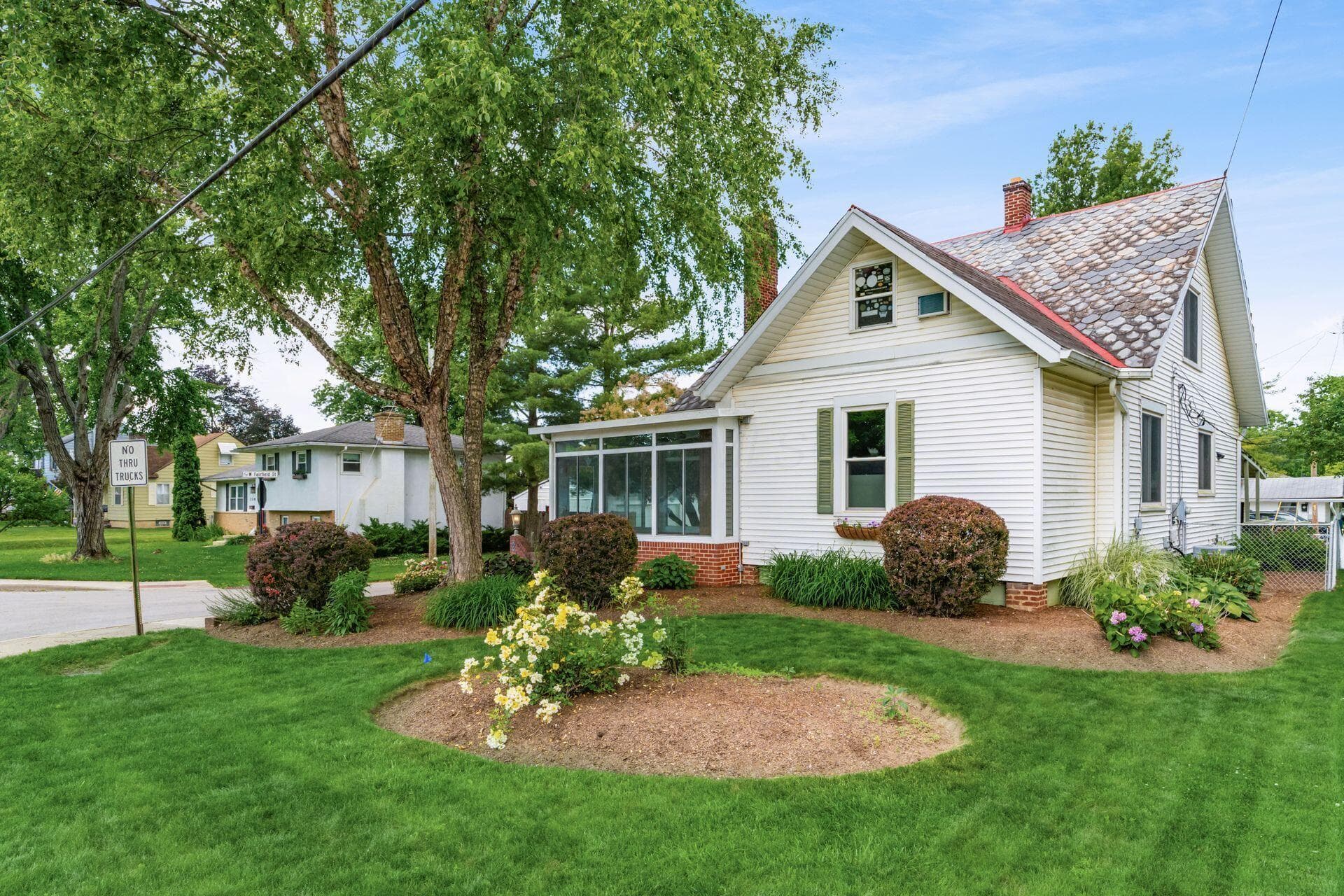 248 N High Street, Canal Winchester, OH 43110