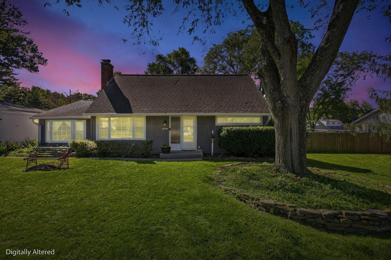 7637 Dalglen Drive, Reynoldsburg, OH 43068