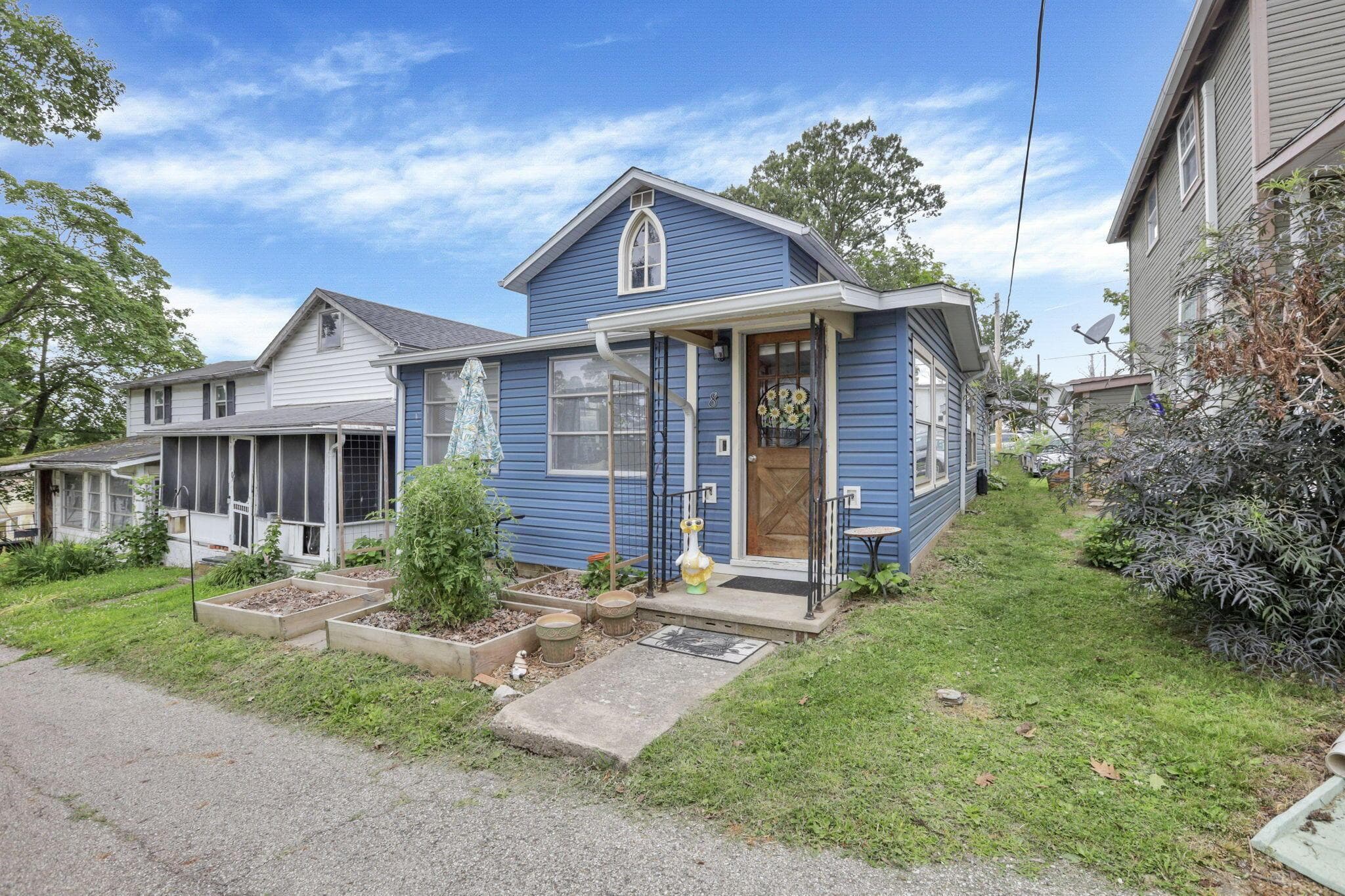 8 1st Street, Lancaster, OH 43130
