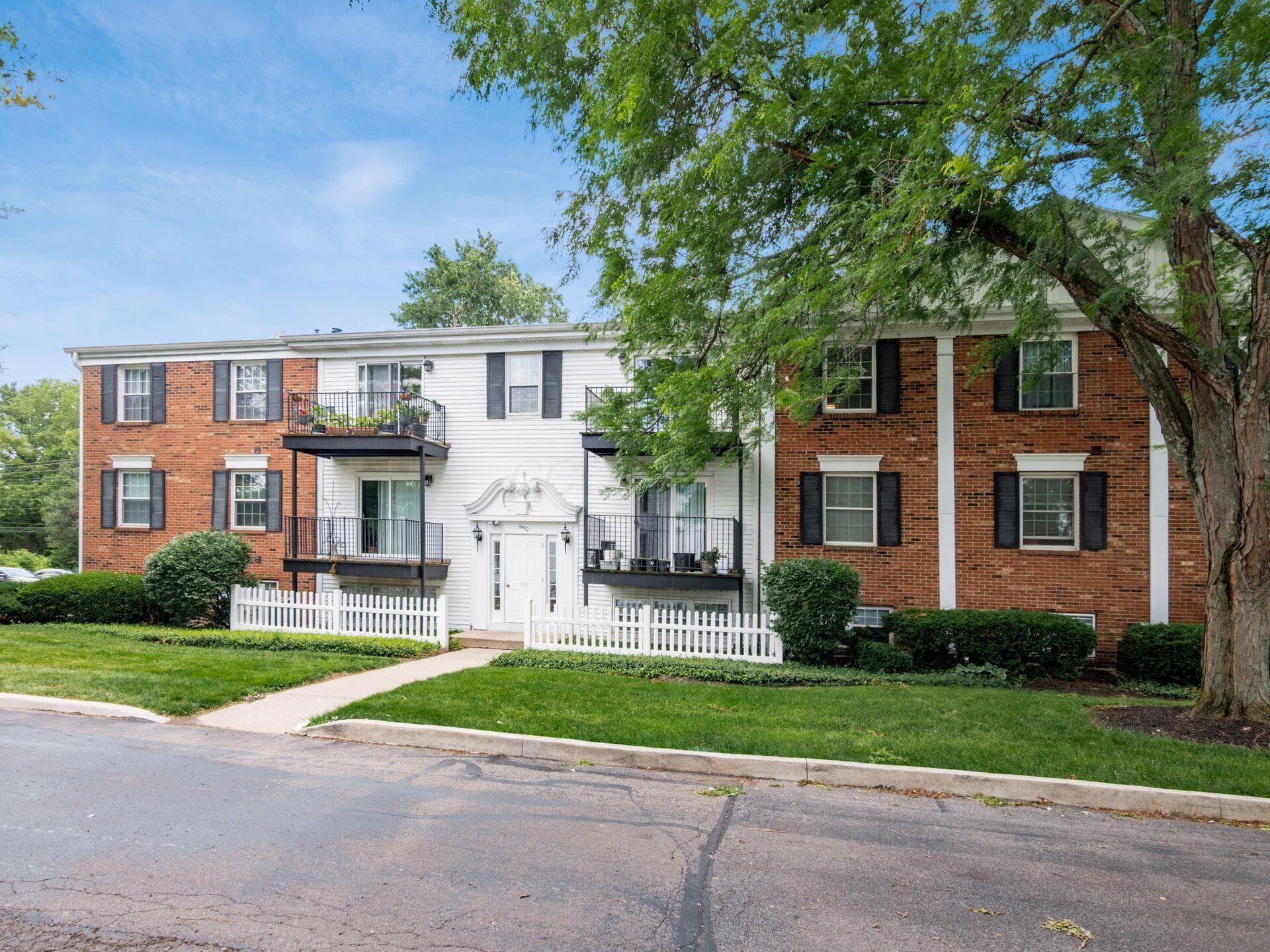 1450 Slade Avenue #302, Columbus, OH 43235