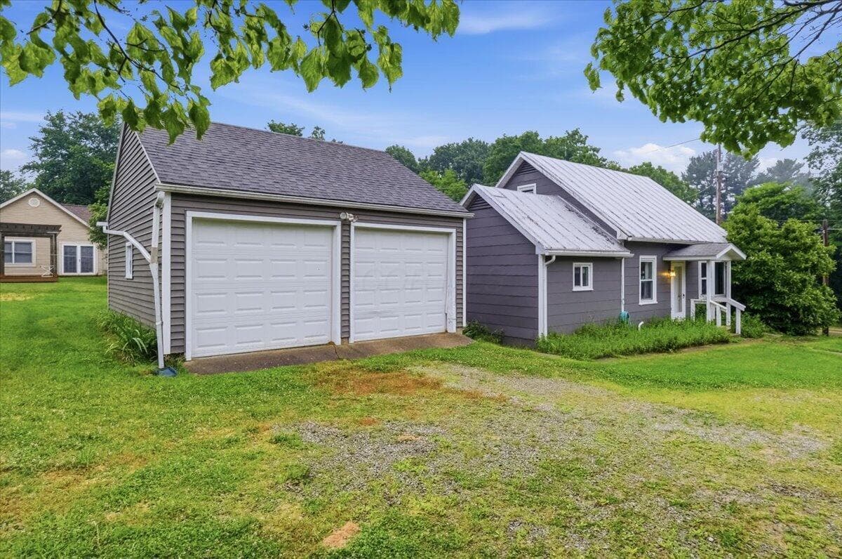 413 Chase Avenue, Gambier, OH 43022