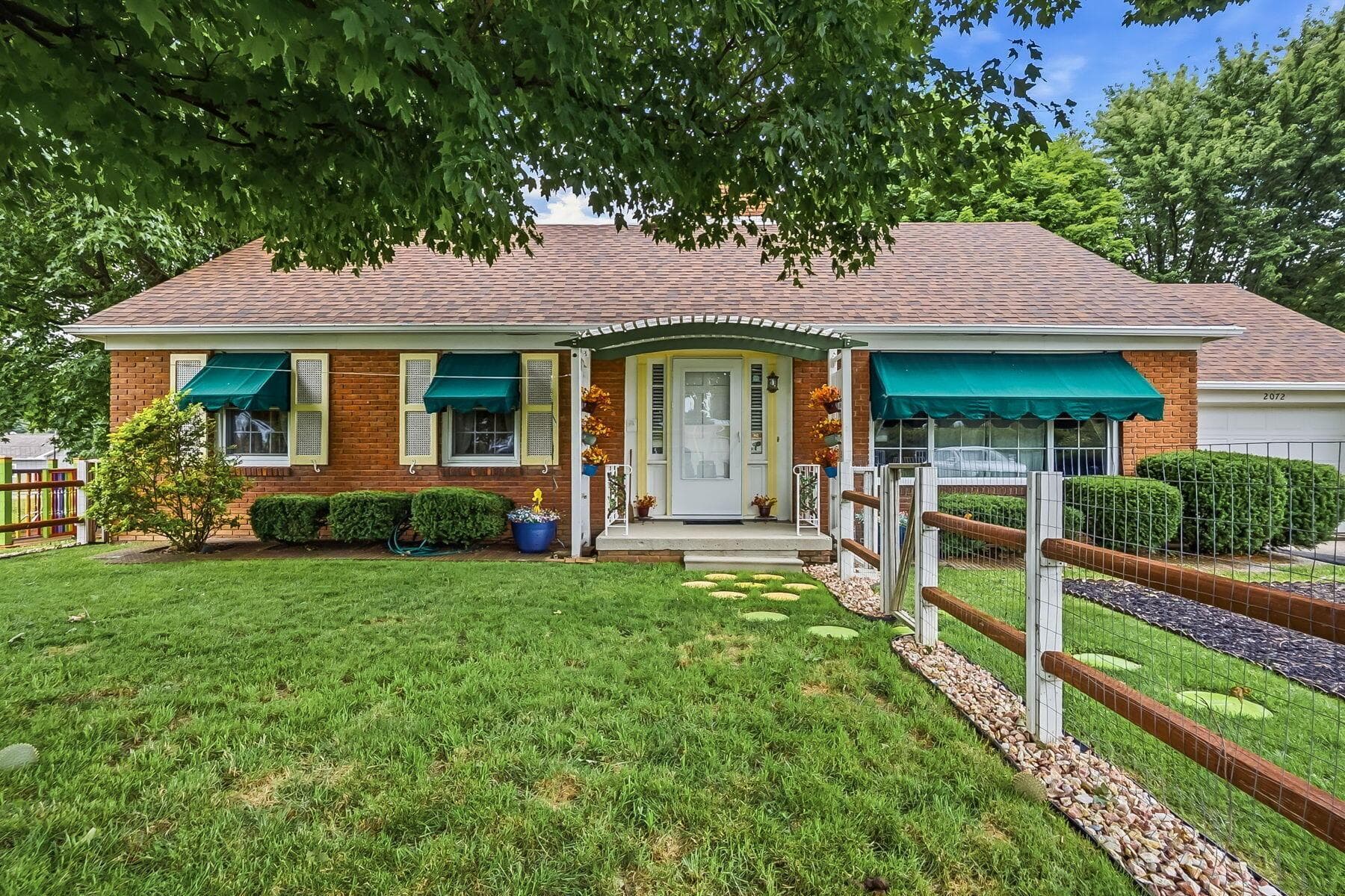 2072 N Columbus Street, Lancaster, OH 43130