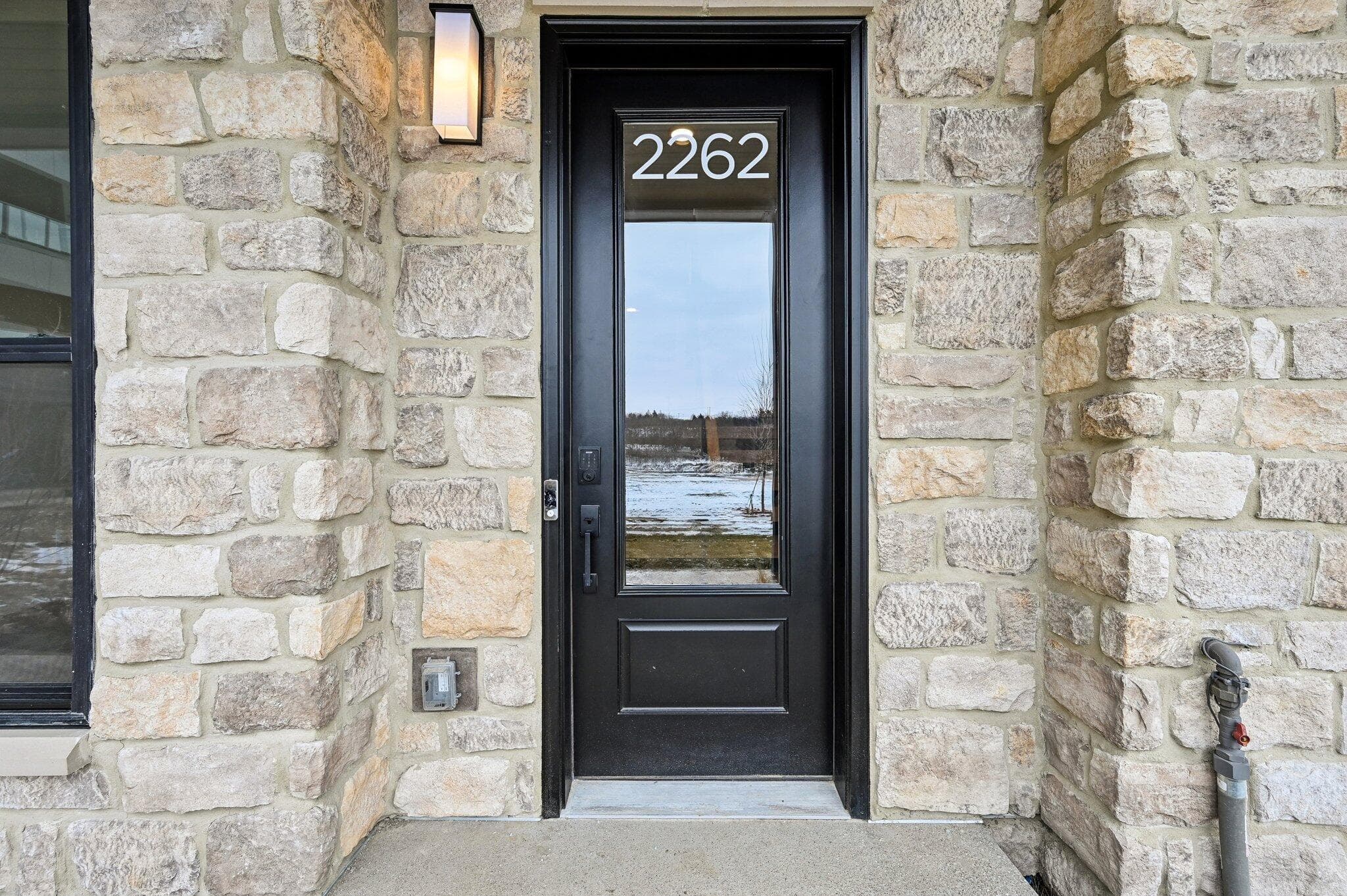 2262 Quarry Trails Drive, Columbus, OH 43228