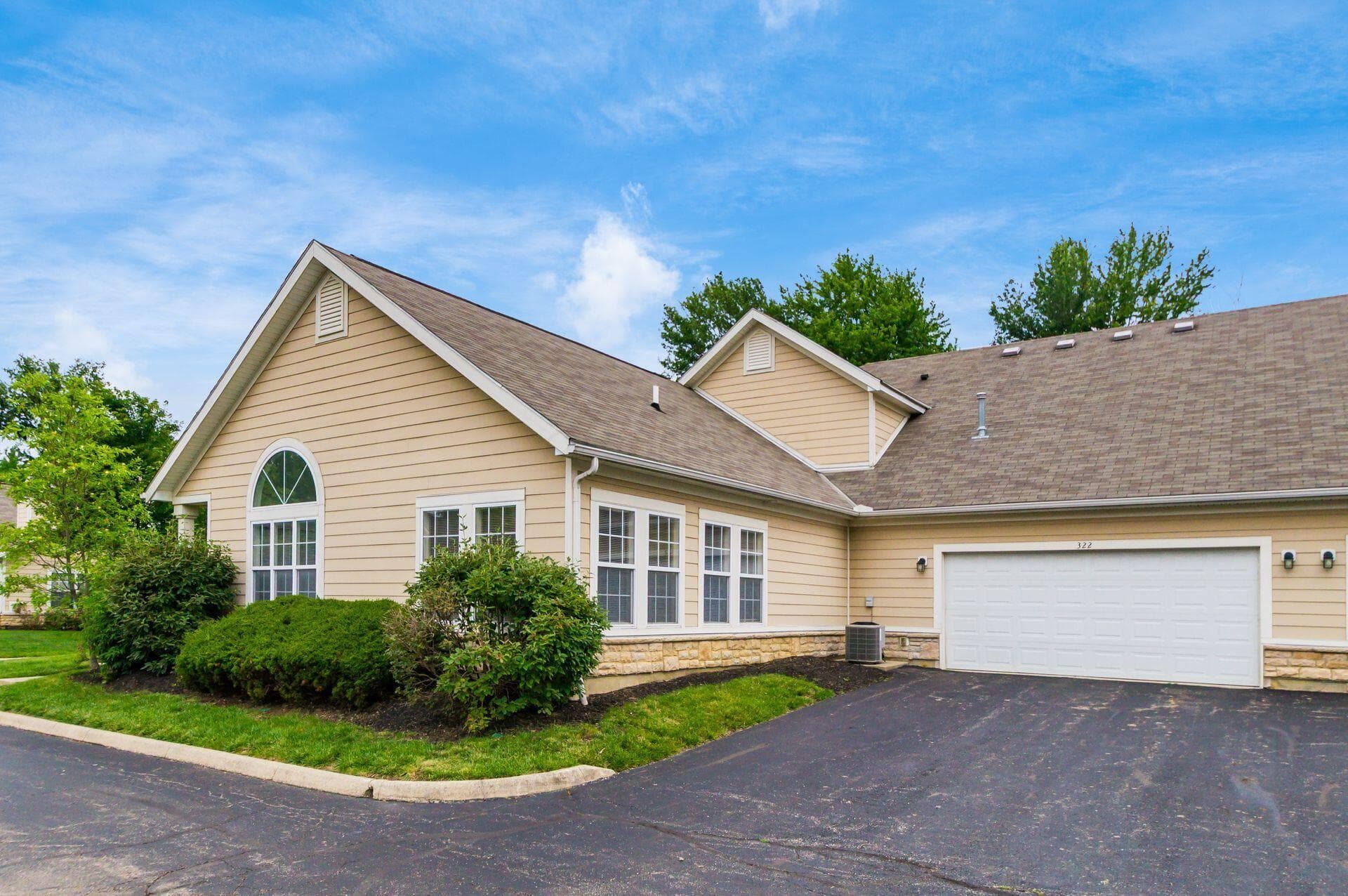 322 Cover Place, Columbus, OH 43235