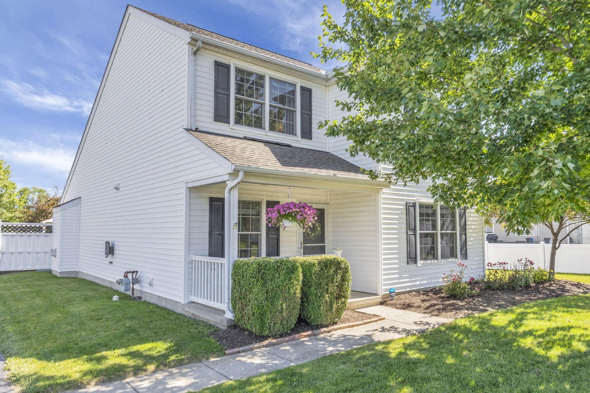 5514 Oakhurst Drive, Hebron, OH
