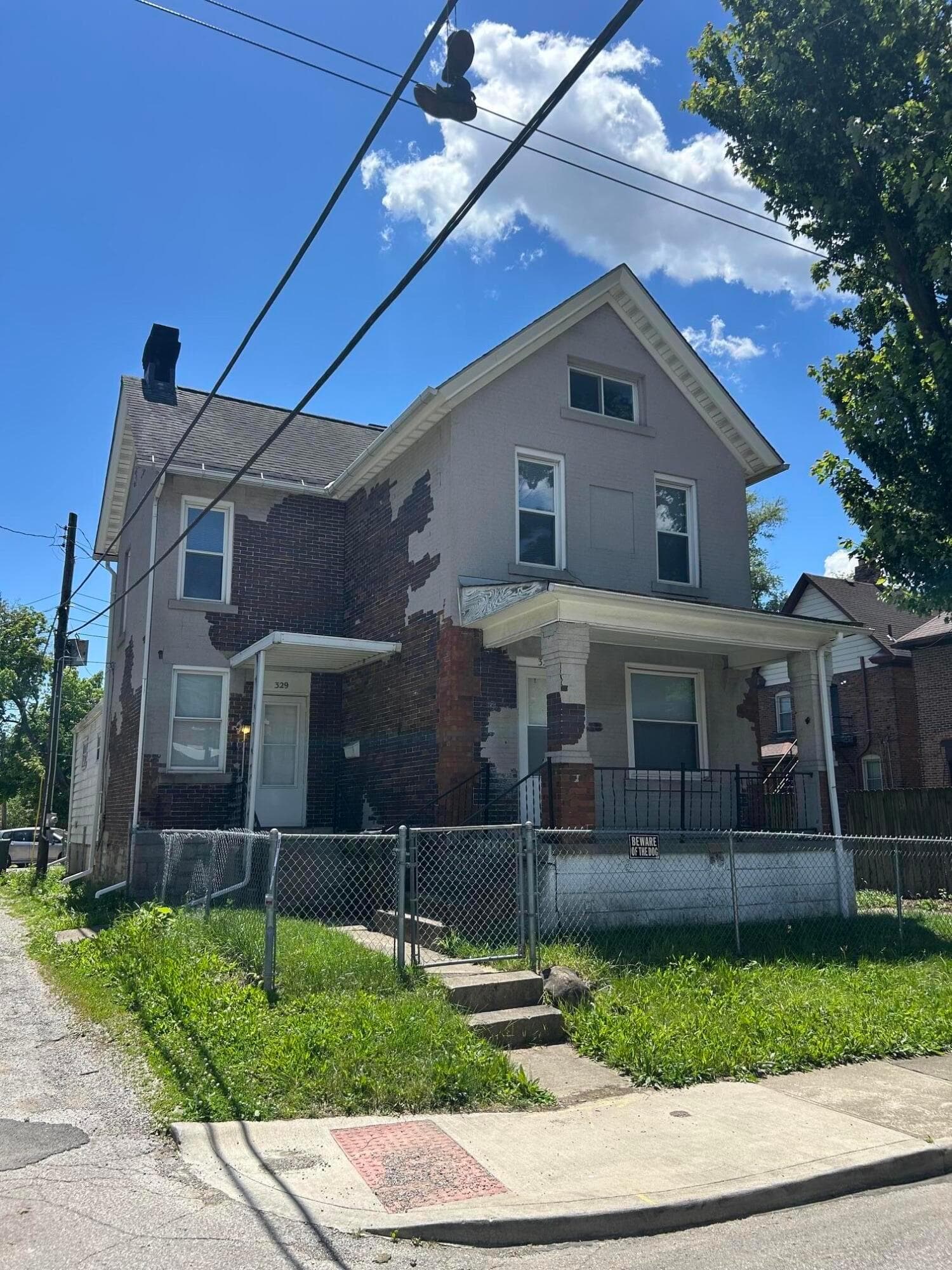 329 E 12th Avenue, Columbus, OH 43201