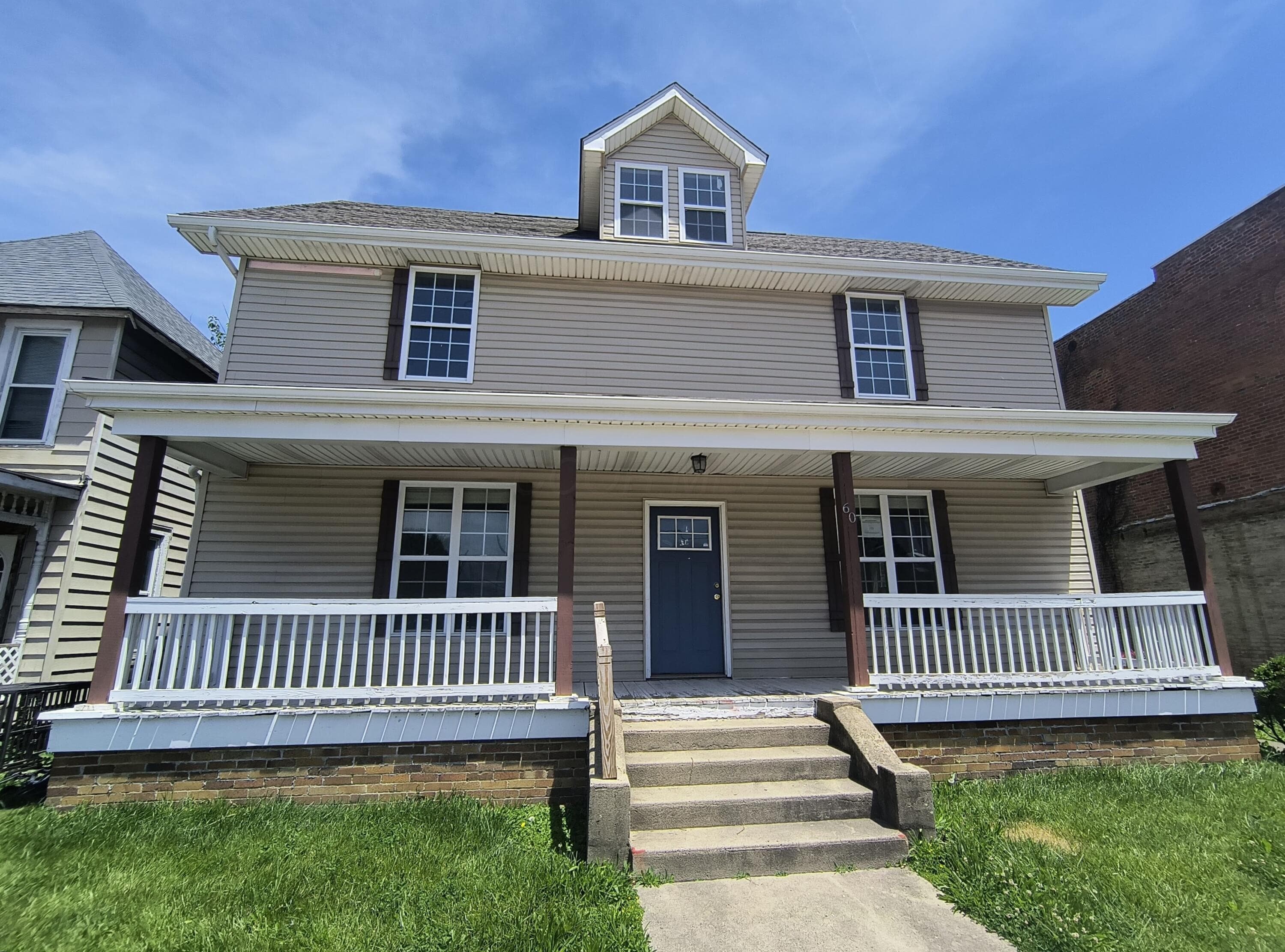 60 N London Street, Mount Sterling, OH 43143