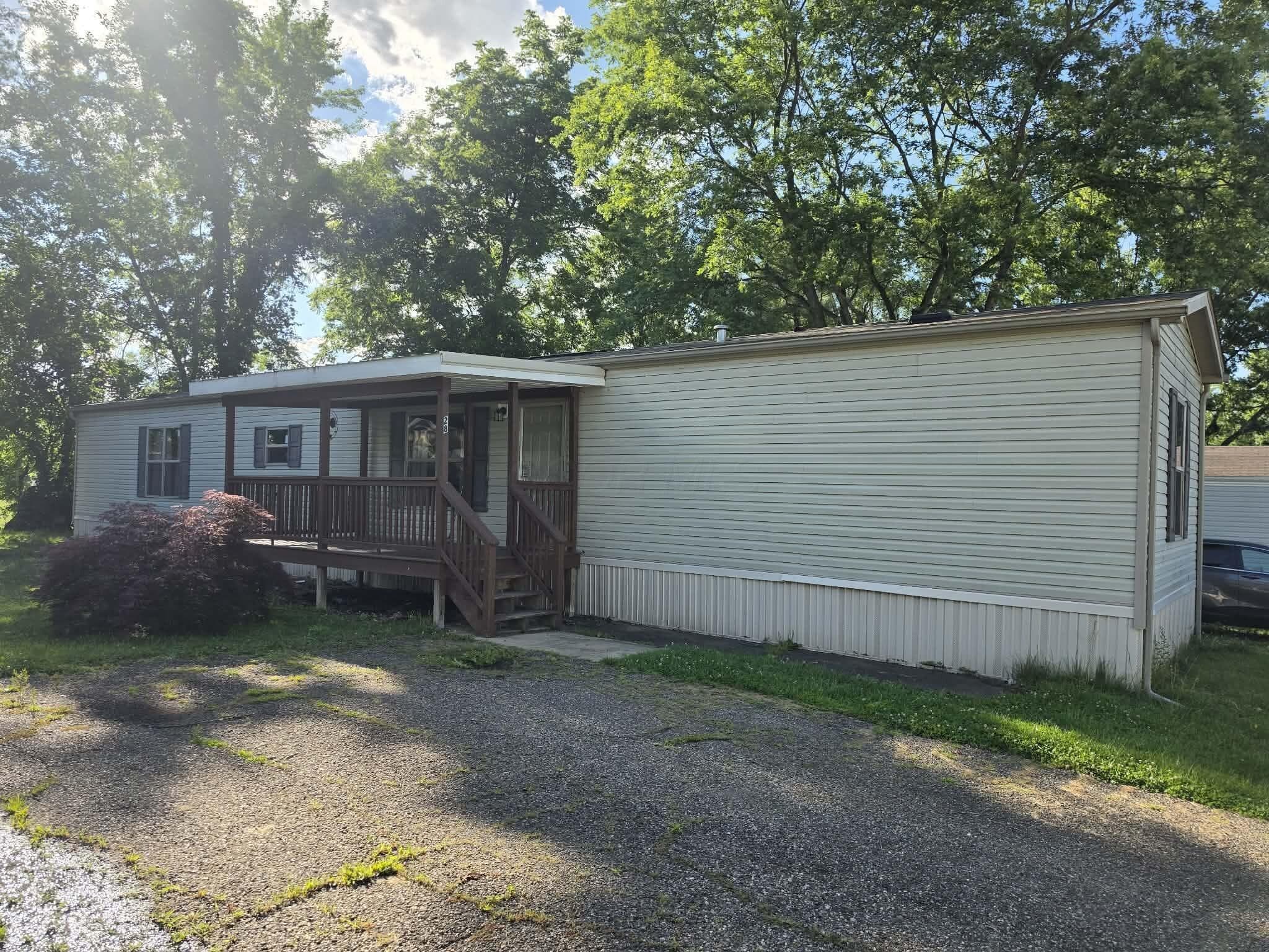 3000 Moxadarla Drive #28, Zanesville, OH 43701