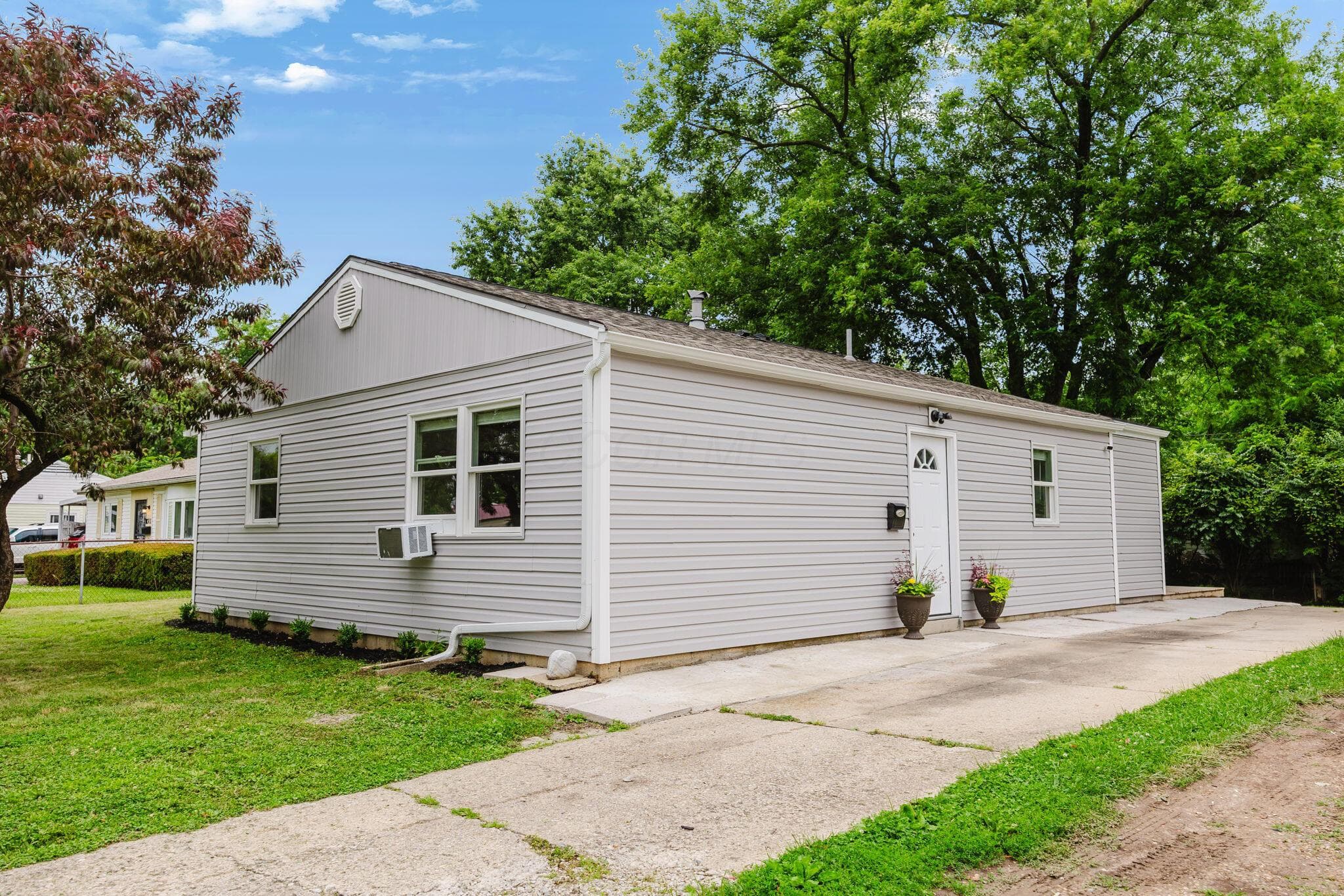 3107 Huntington Drive, Columbus, OH 43207