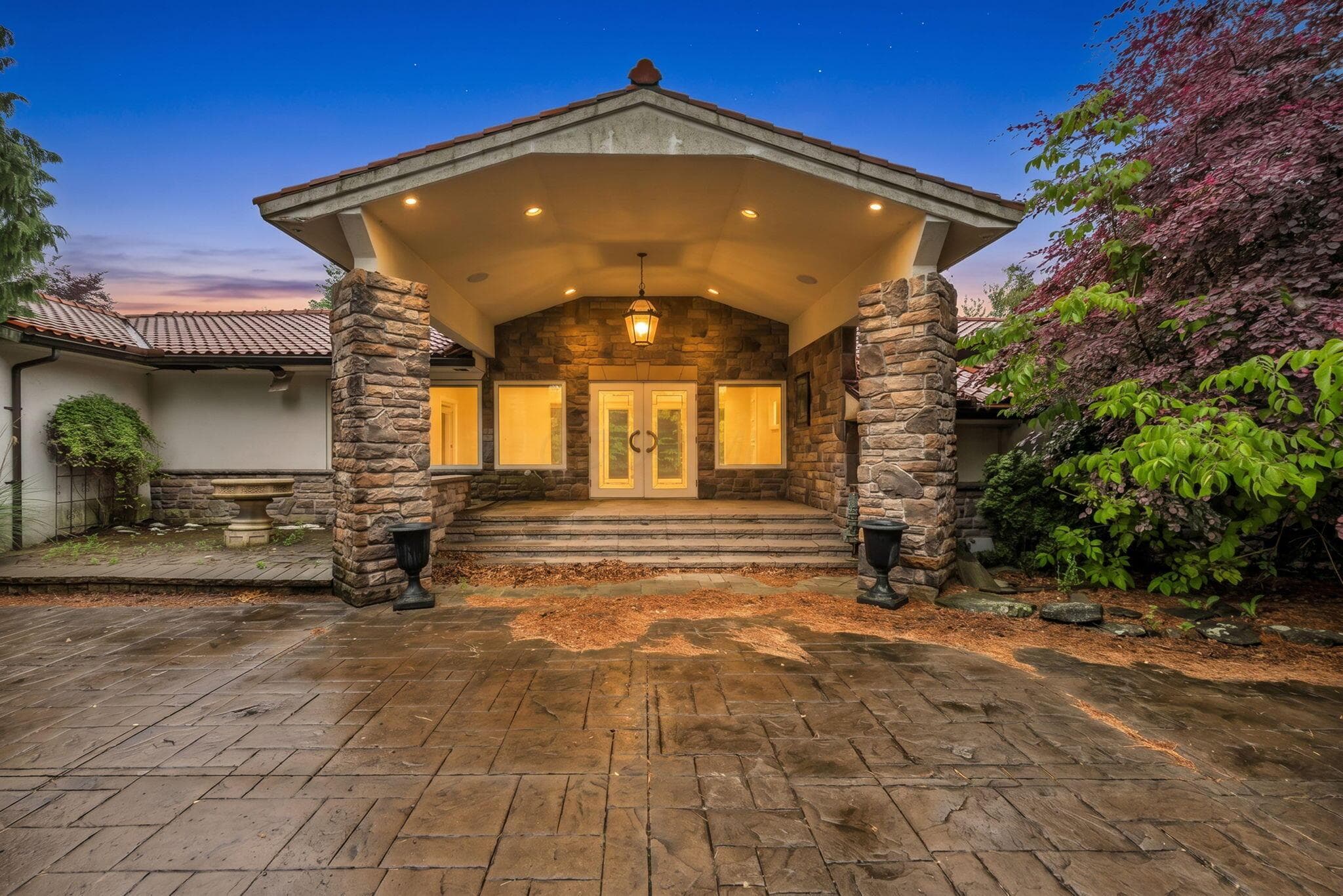 4861 Royalton Road, North Royalton, OH
