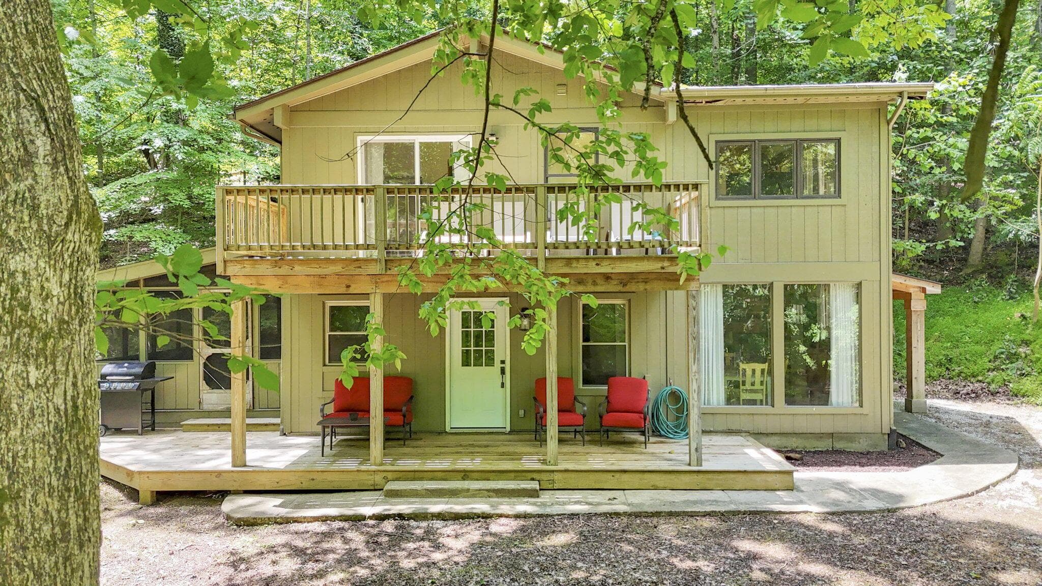 1765 Mohican Court, Sugar Grove, OH 43155