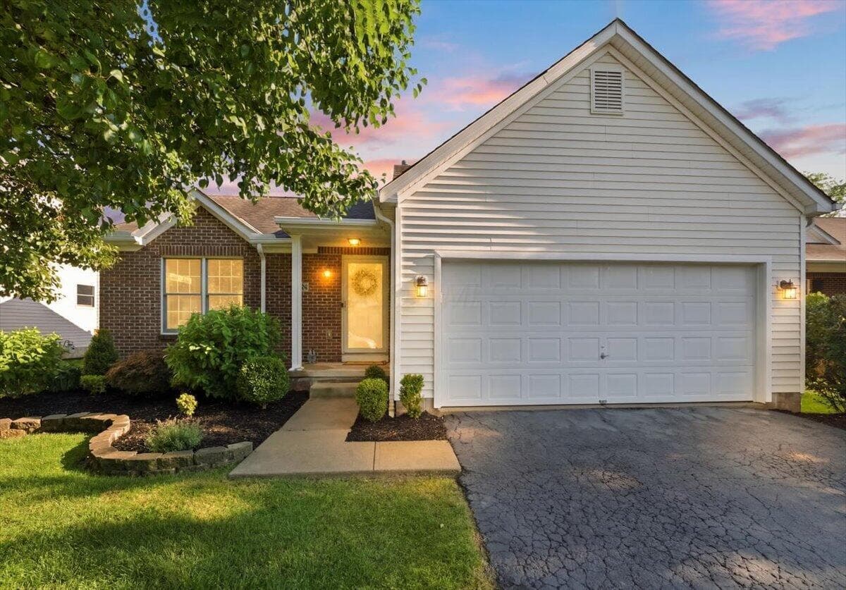 1336 Harold Stewart Parkway, Pataskala, OH 43062