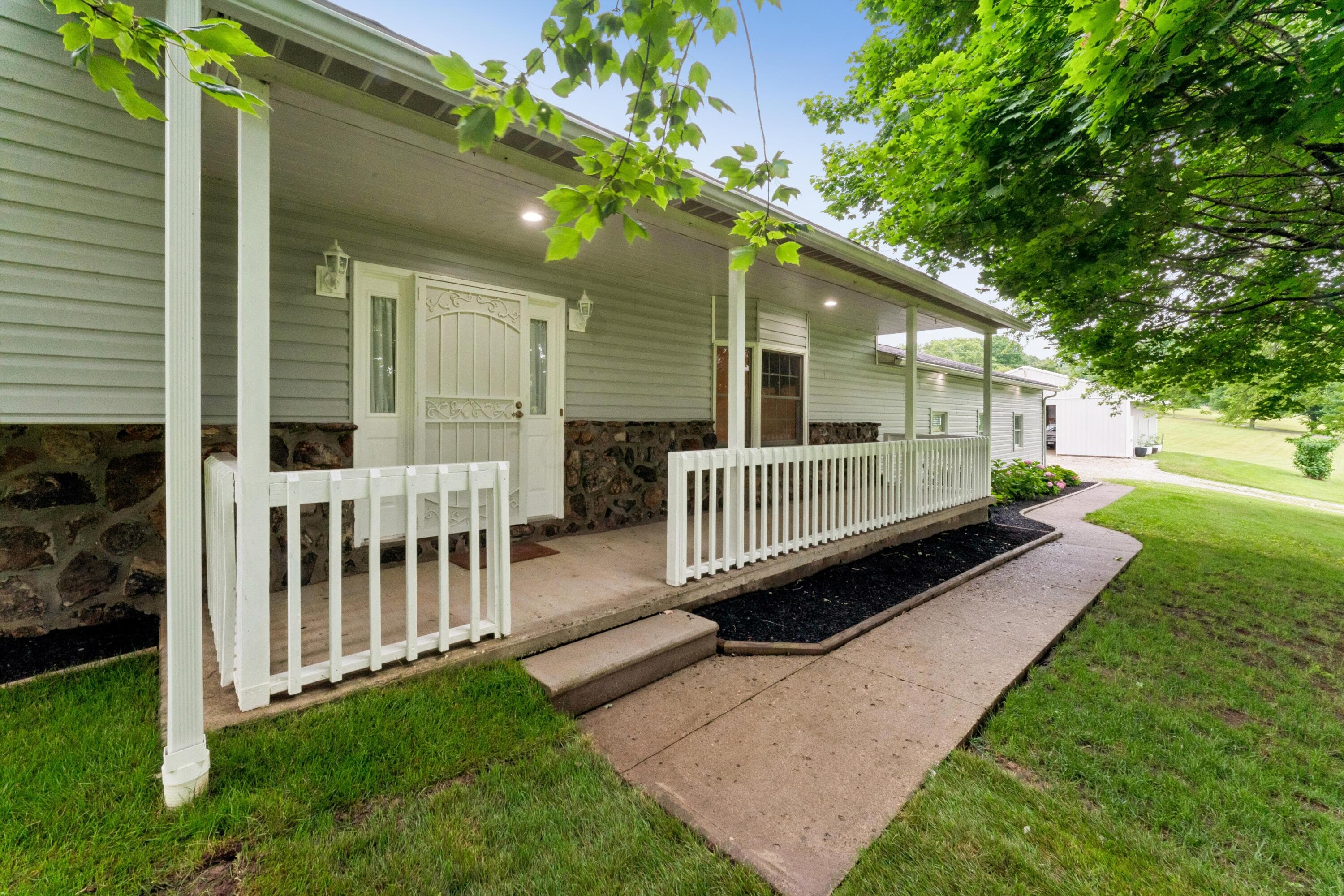 11011 Fairview Road SE, Heath, OH 43056