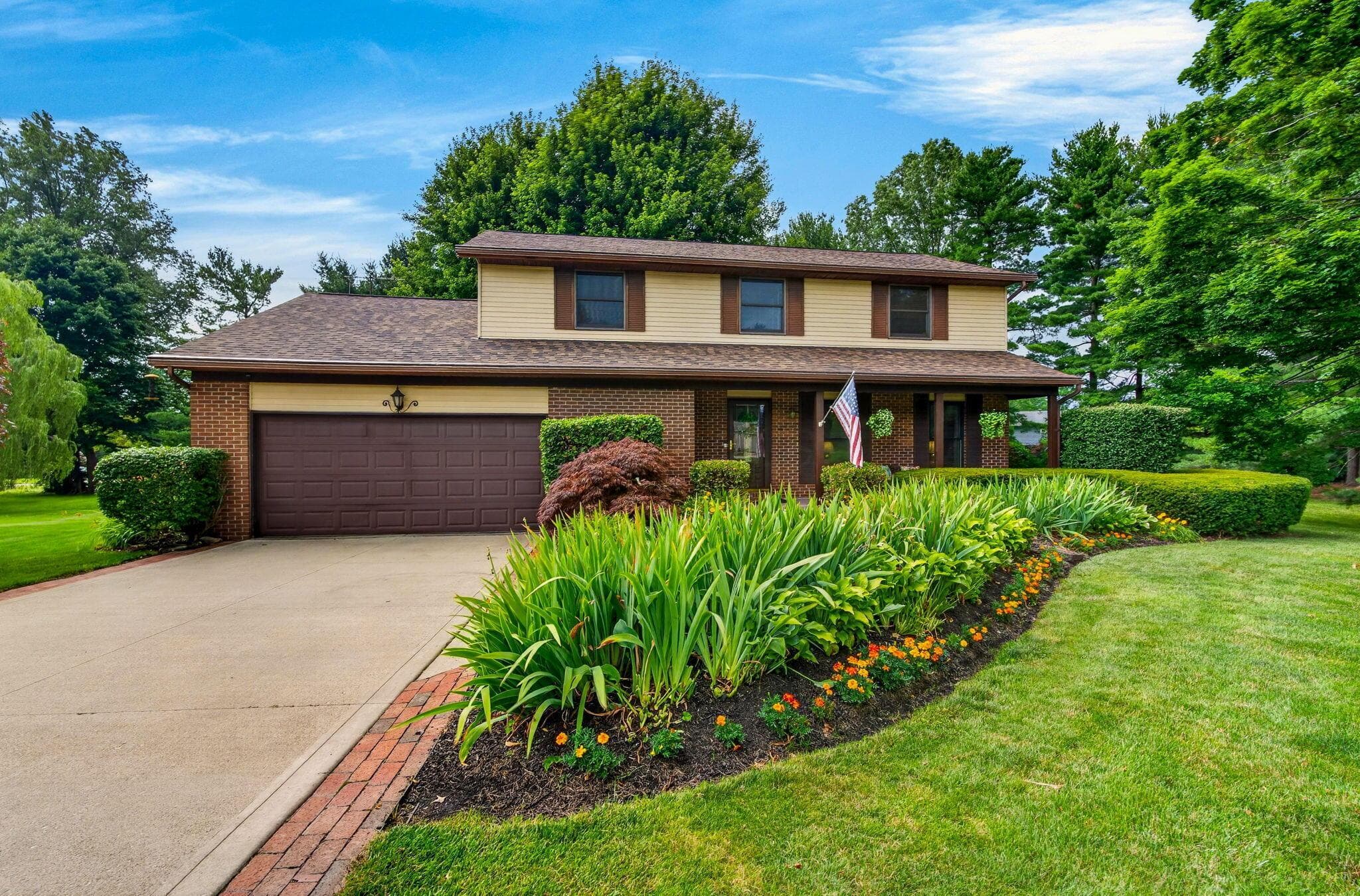 8757 Stoneyway Court NW, Pickerington, OH 43147