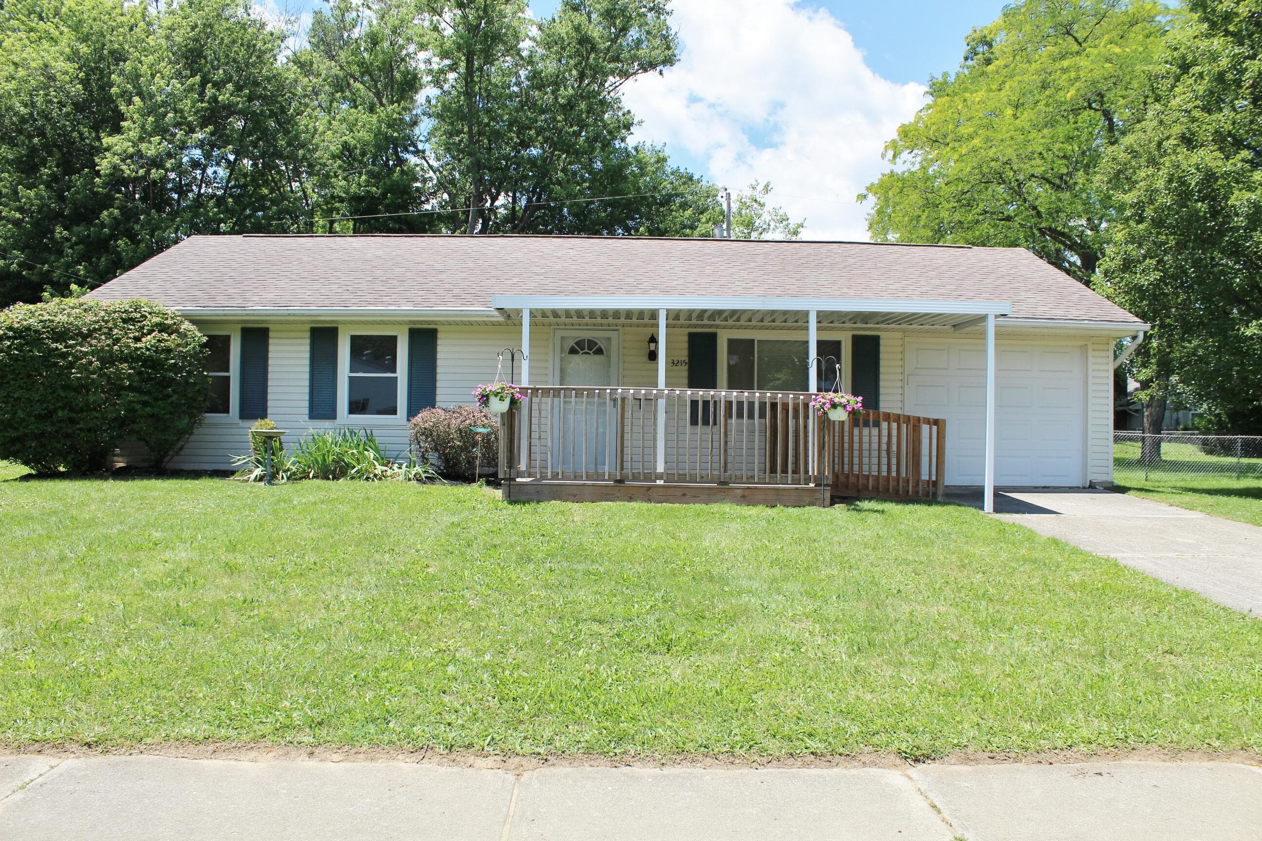 3215 Nantucket Street, Springfield, OH 45503