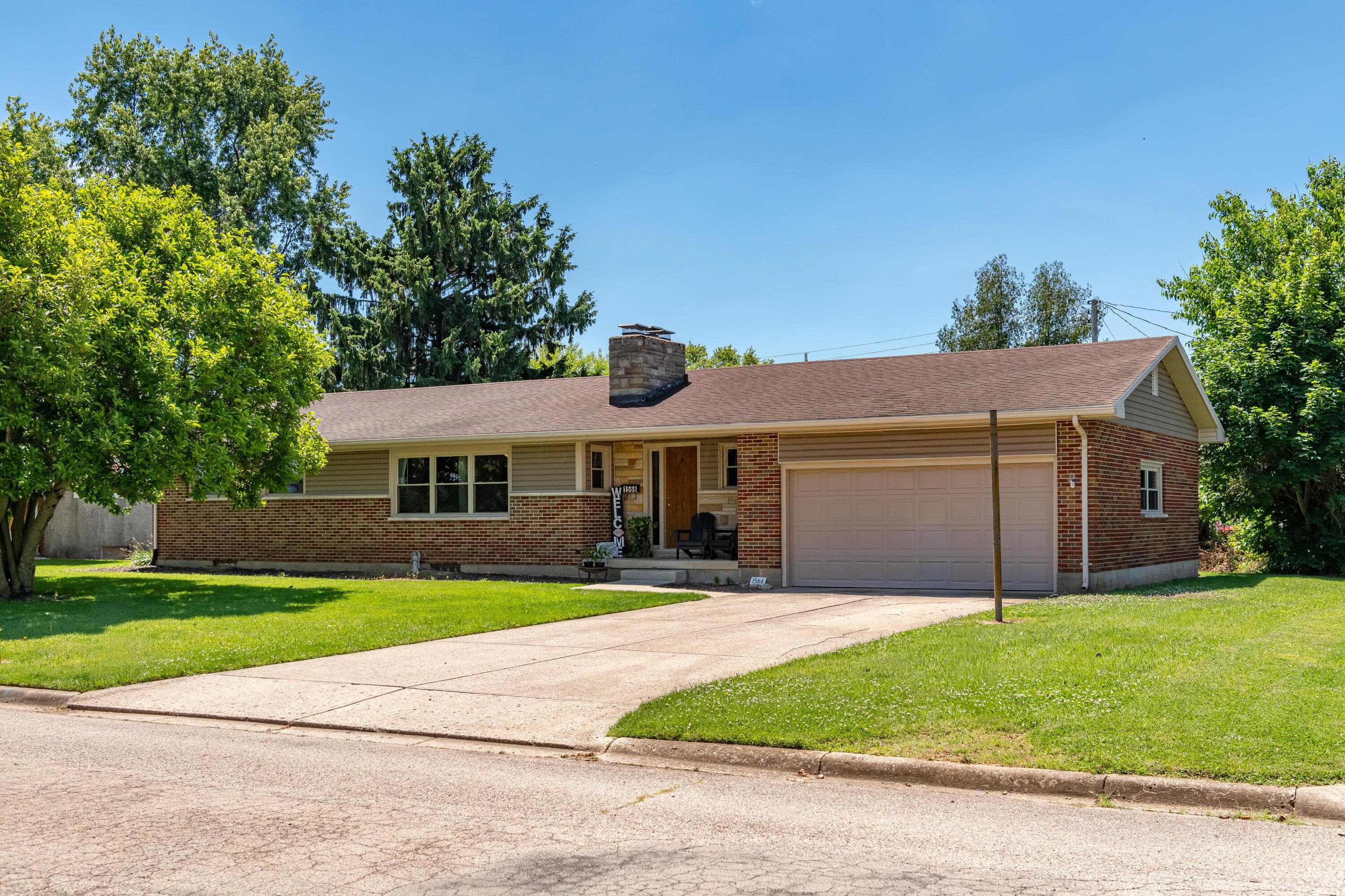 1566 Grimes Avenue, Urbana, OH 43078