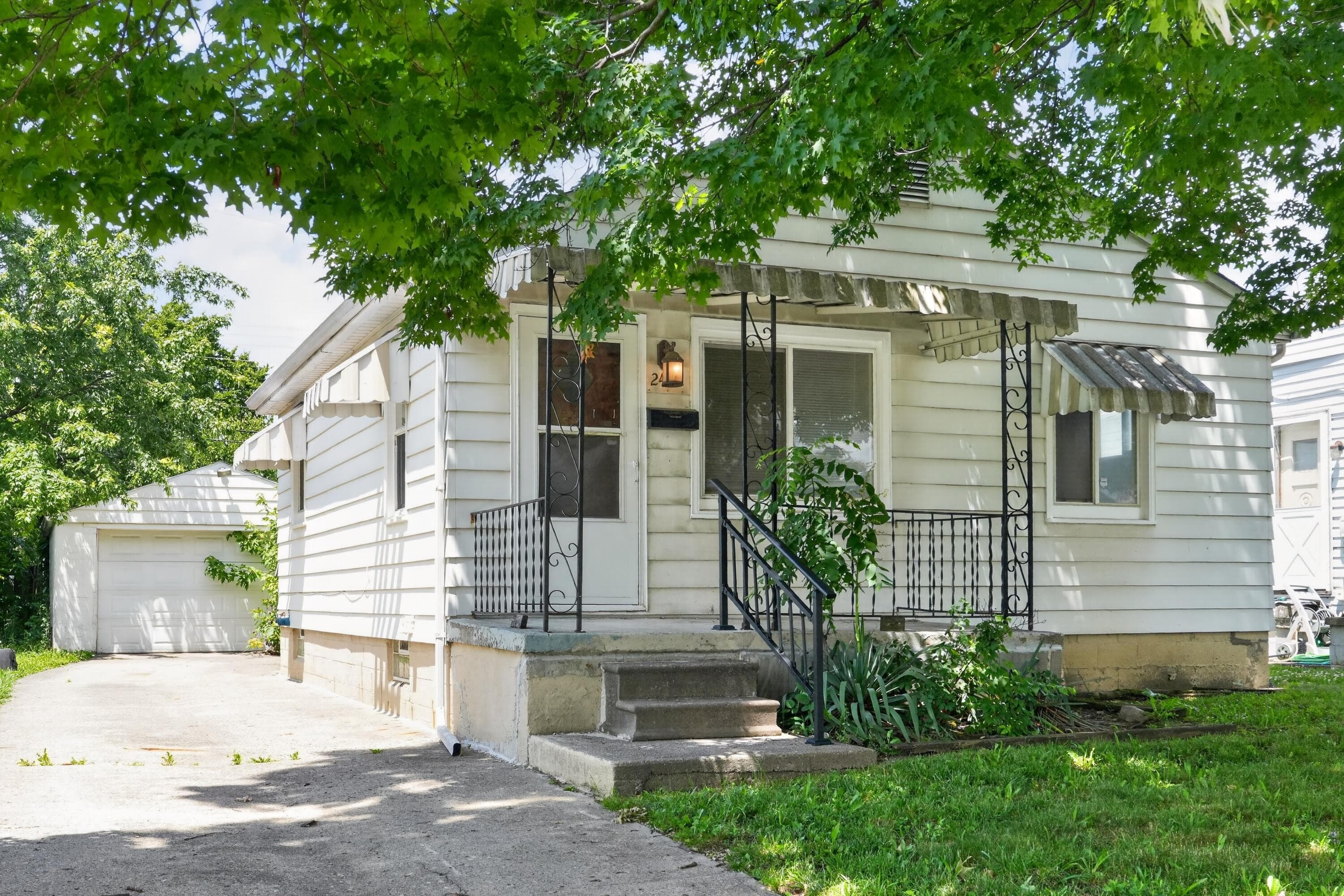 2475 Azelda Street, Columbus, OH 43211