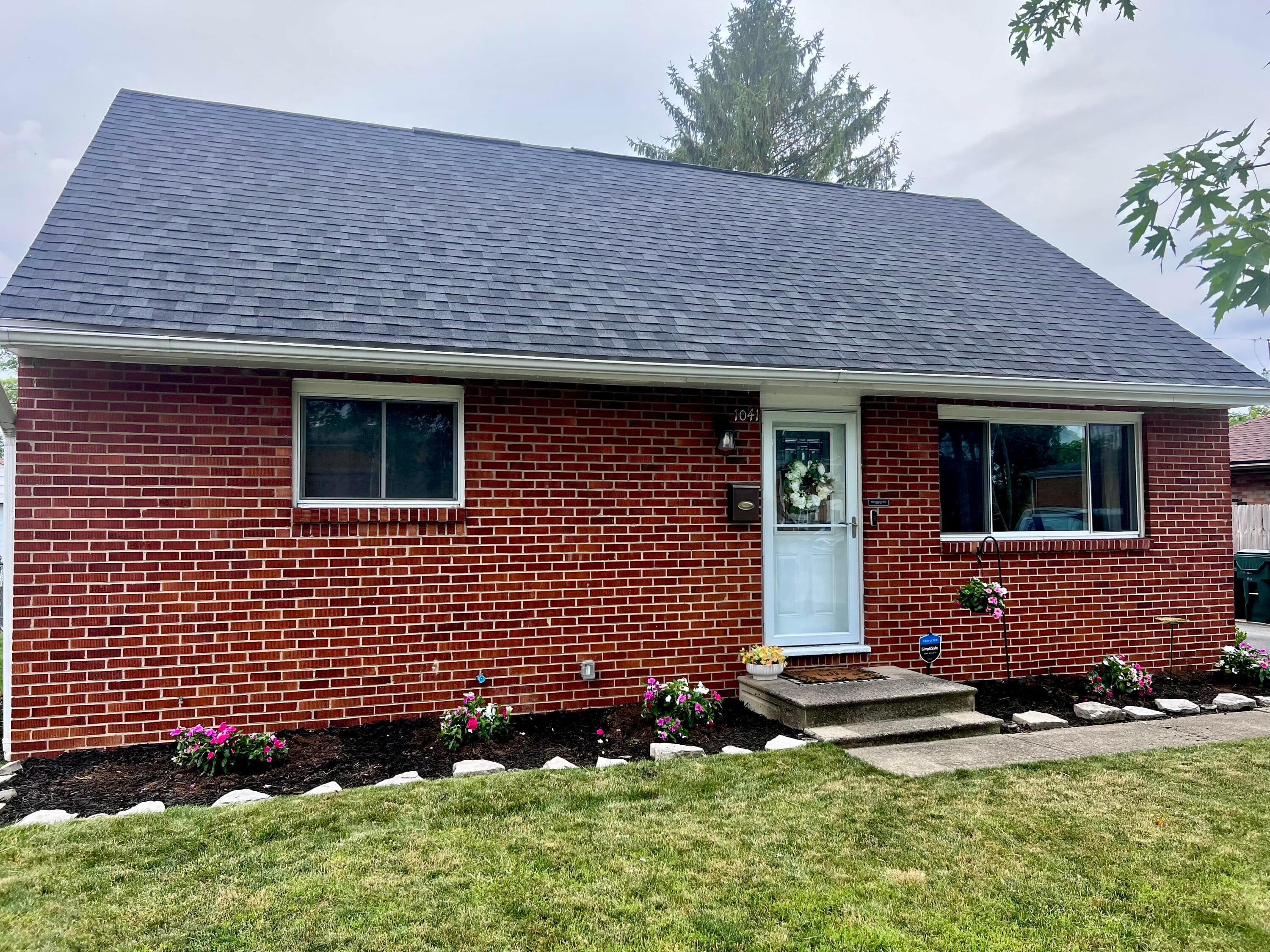 1041 Loring Road, Columbus, OH 43224