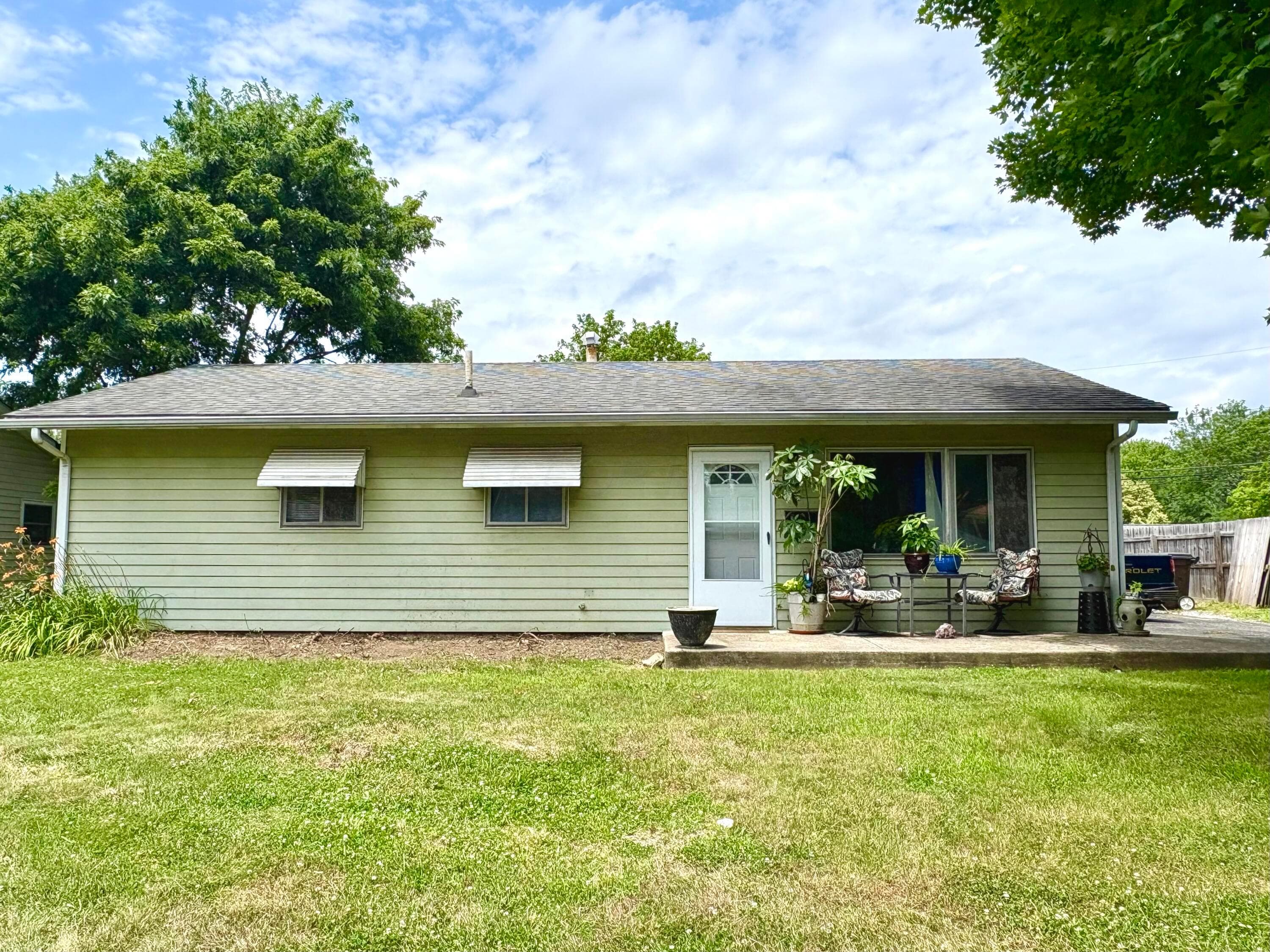 7356 Warwick Avenue, Reynoldsburg, OH 43068