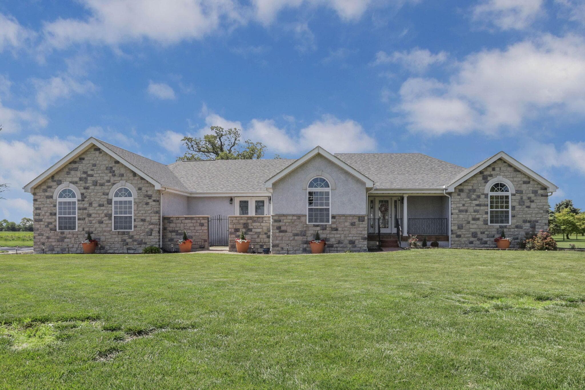 5860 Gregg Road, West Jefferson, OH 43162