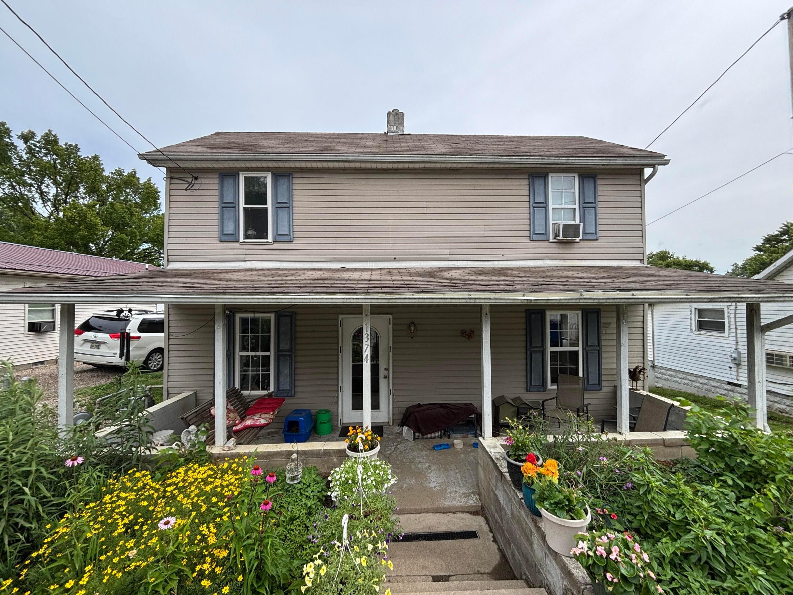 1374 Charles Street, Logan, OH 43138