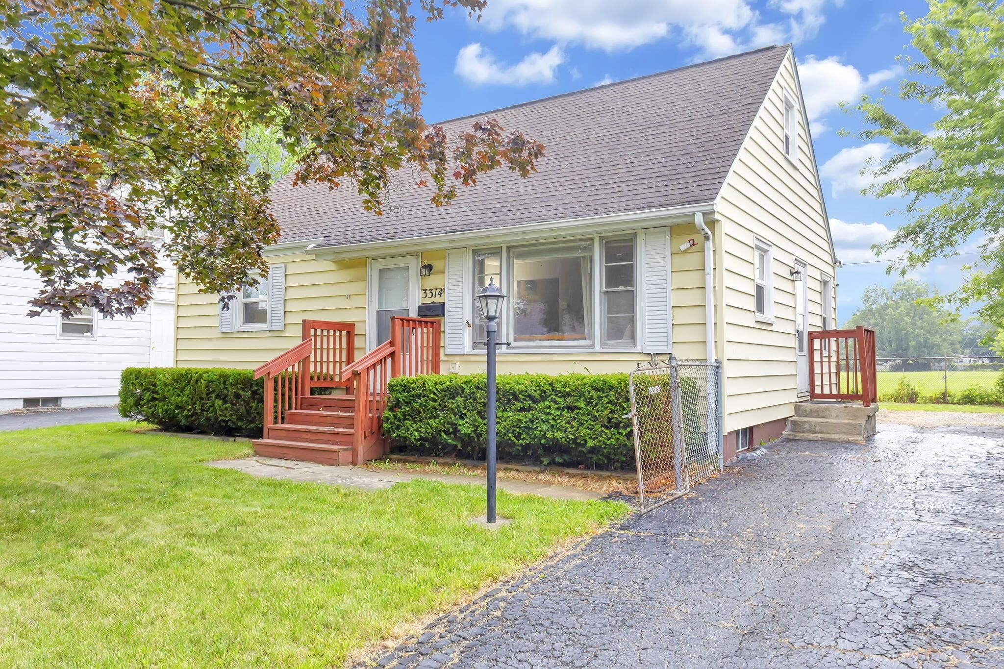 3314 Towers Court N, Columbus, OH 43227