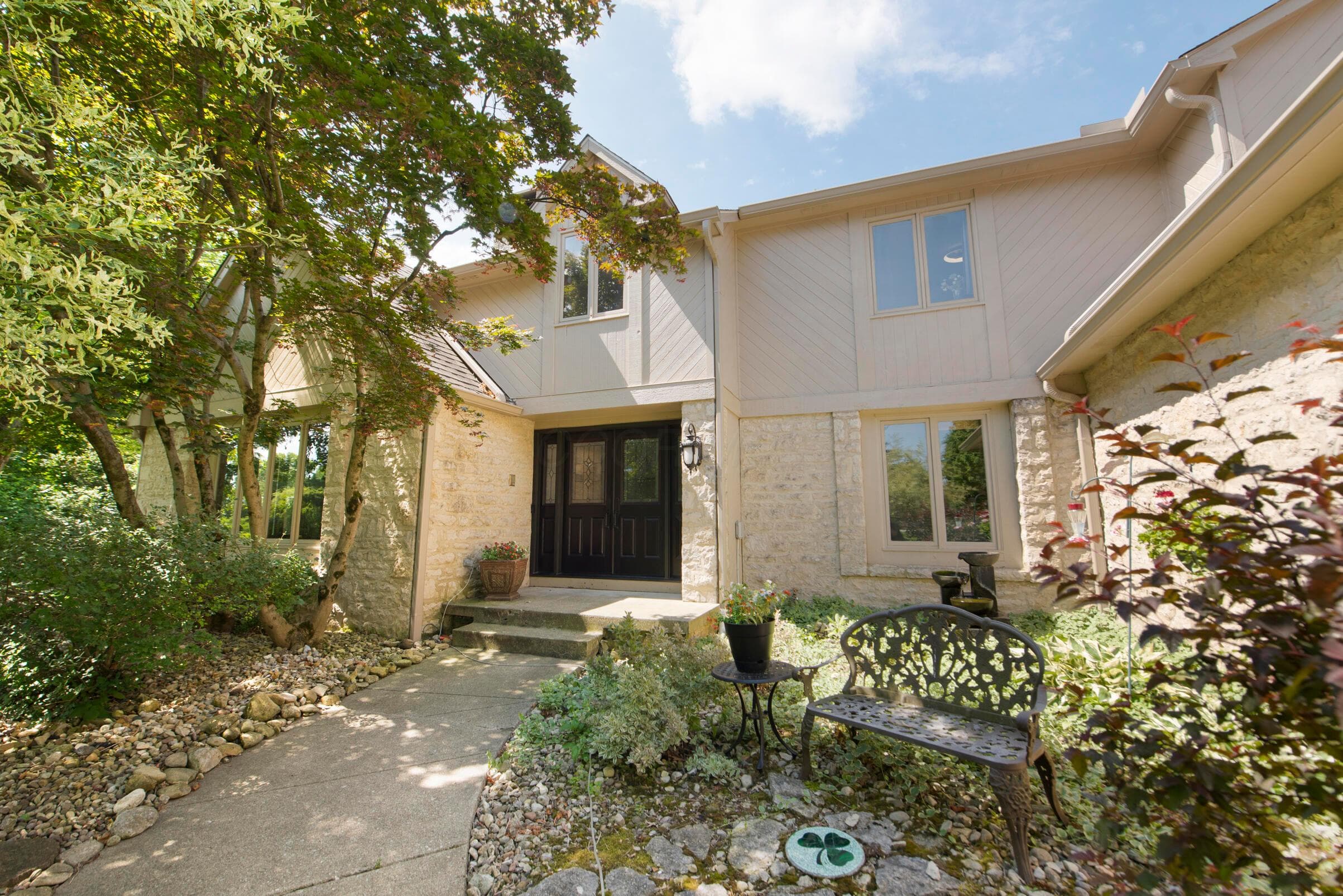 285 Partridge Bend, Powell, OH 43065