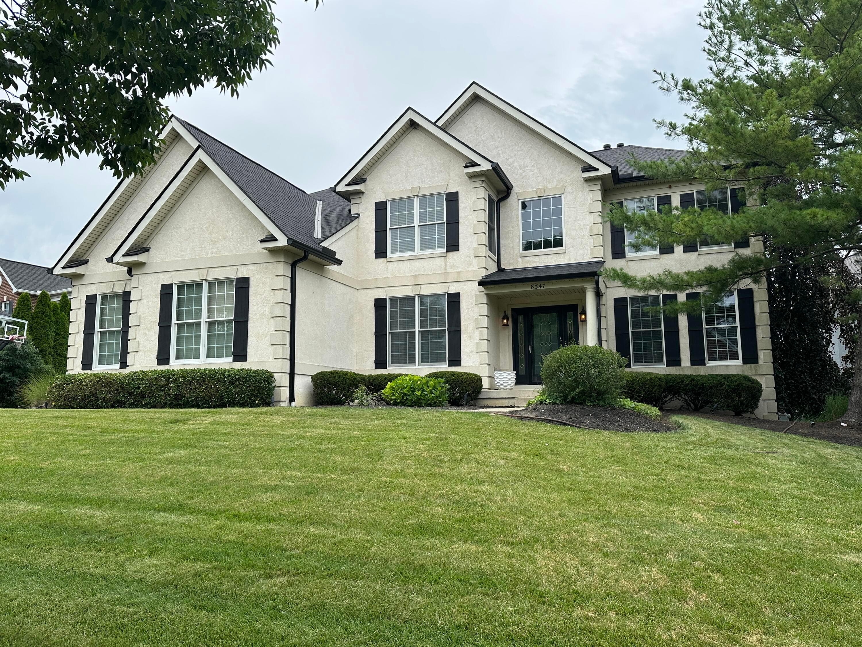 8347 Amberleigh Way, Dublin, OH 43017