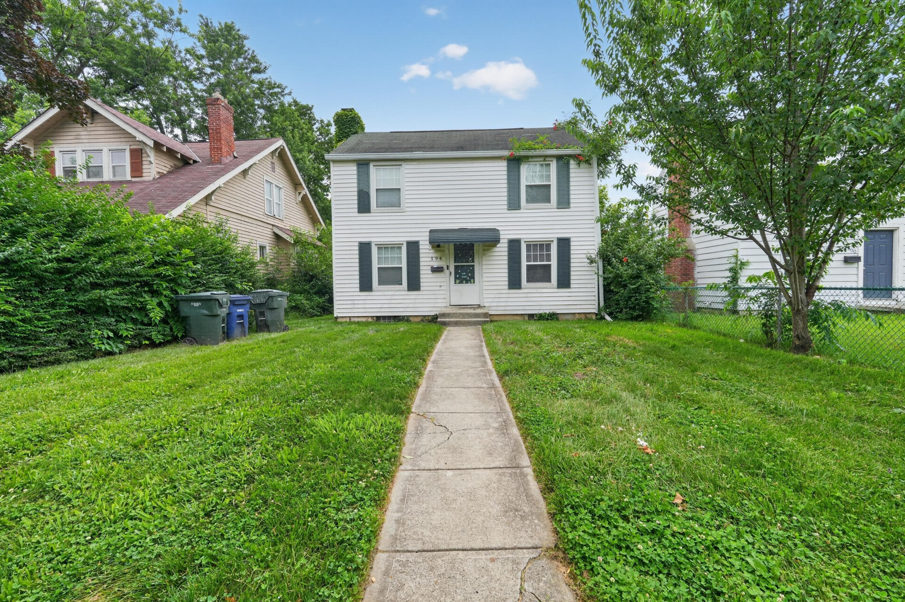 594 S Hampton Road, Columbus, OH 43213